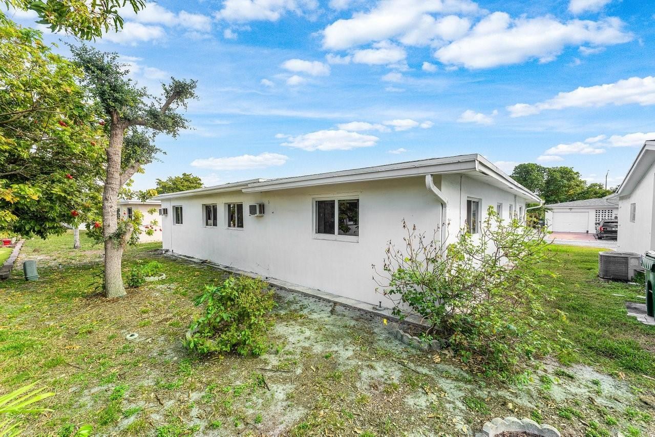 PARADISE GARDENS SEC 4 - Residential