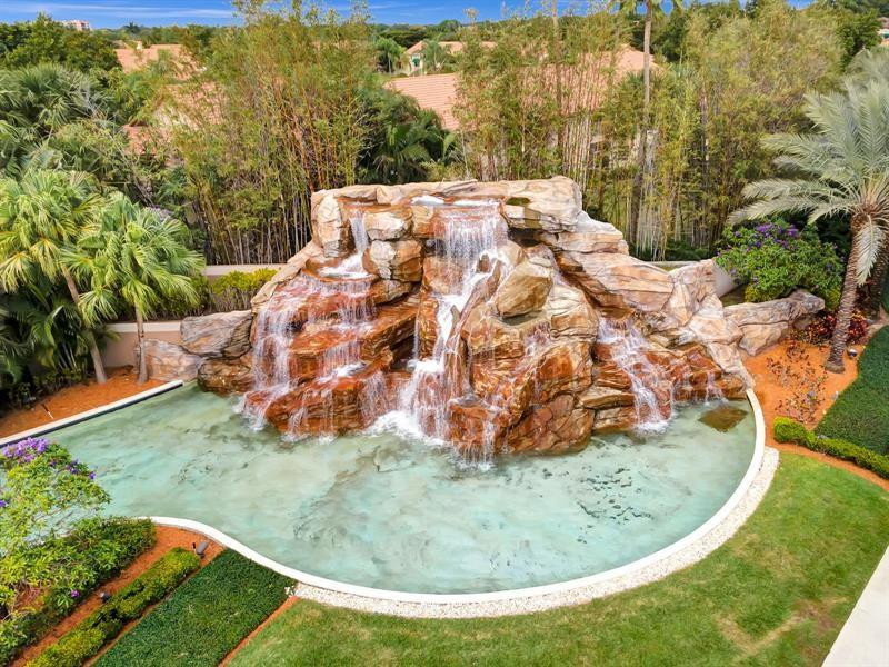 PLUM AT BOCA POINTE CONDOS ONE THRU 15 FILED IN OR - Residential Lease
