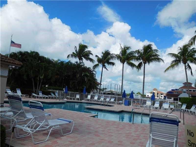 PLUM AT BOCA POINTE CONDOS ONE THRU 15 FILED IN OR - Residential Lease