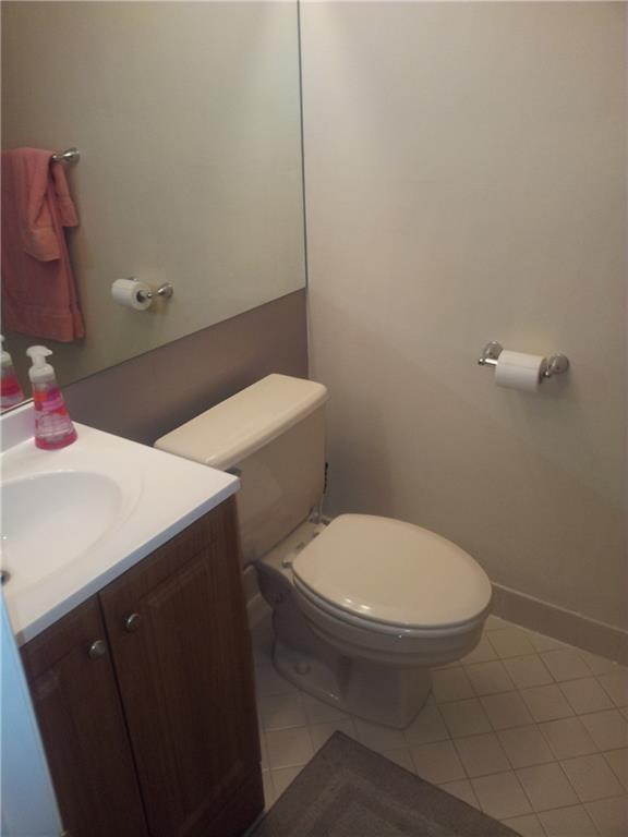 PLUM AT BOCA POINTE CONDOS ONE THRU 15 FILED IN OR - Residential Lease