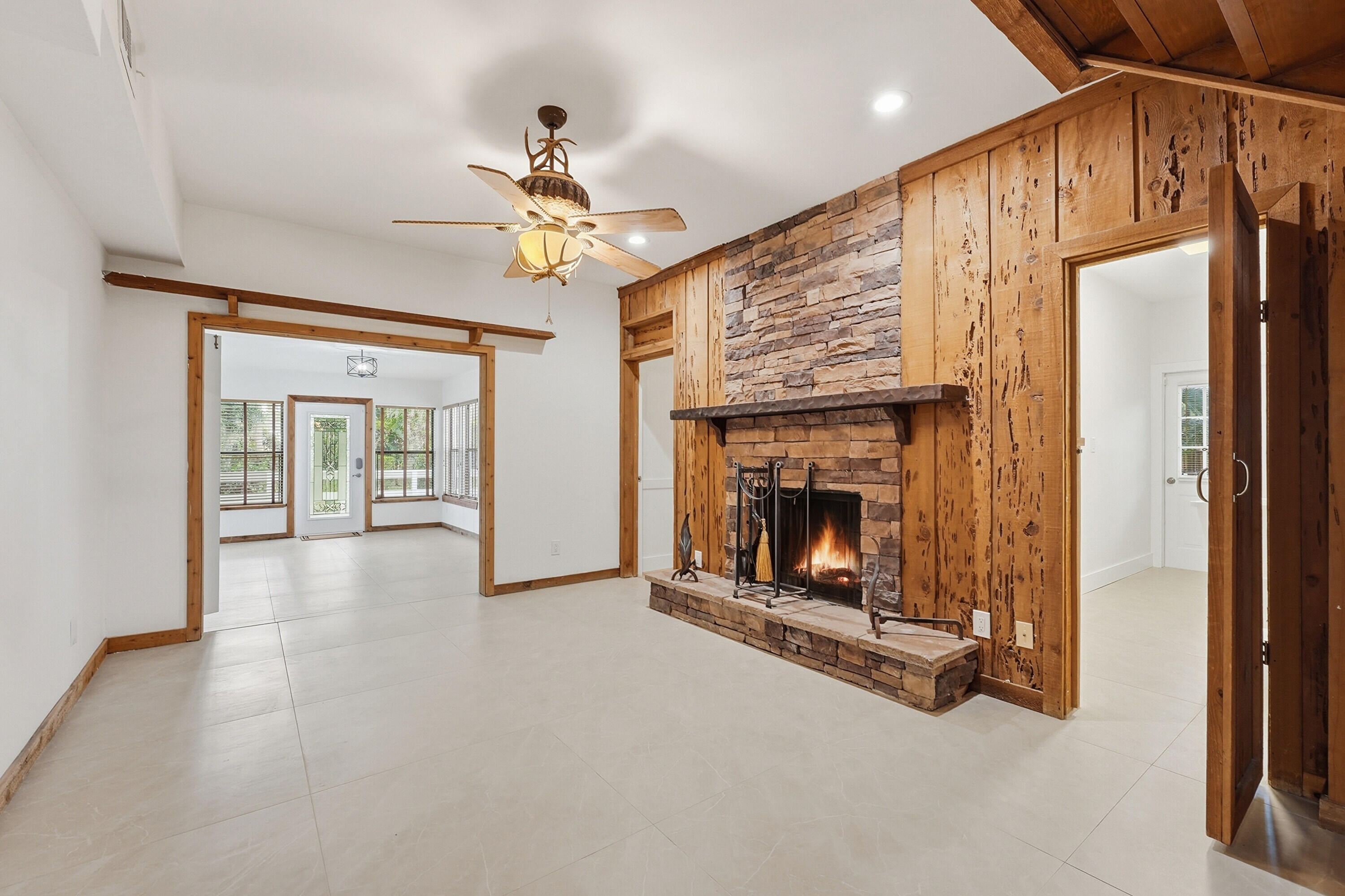 RUSTIC ACRES UNRECORDED - Residential