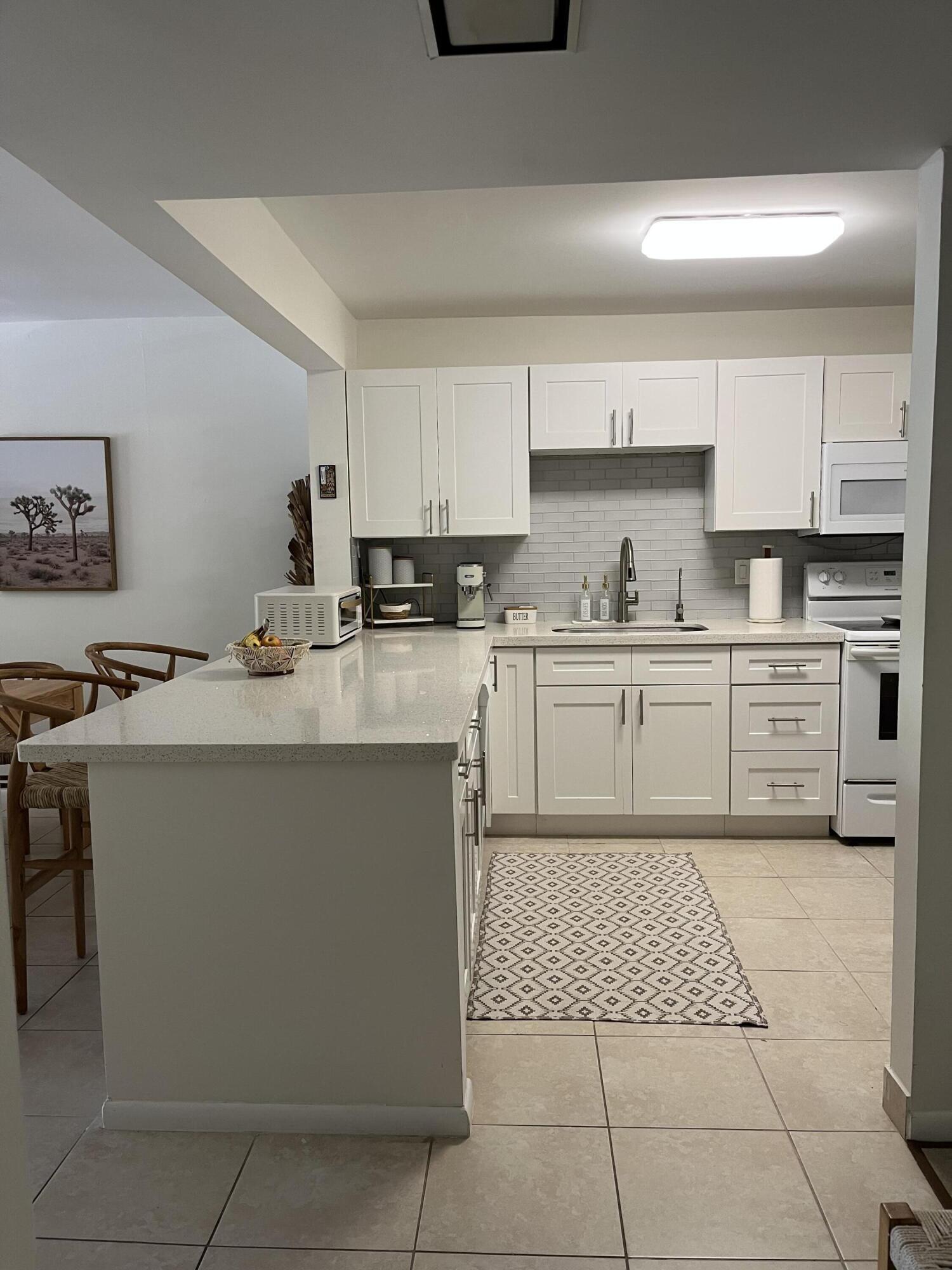 CYPRESS BEND I-A CONDO - Residential Lease