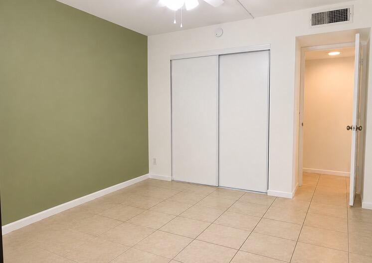 CYPRESS BEND I-A CONDO - Residential Lease