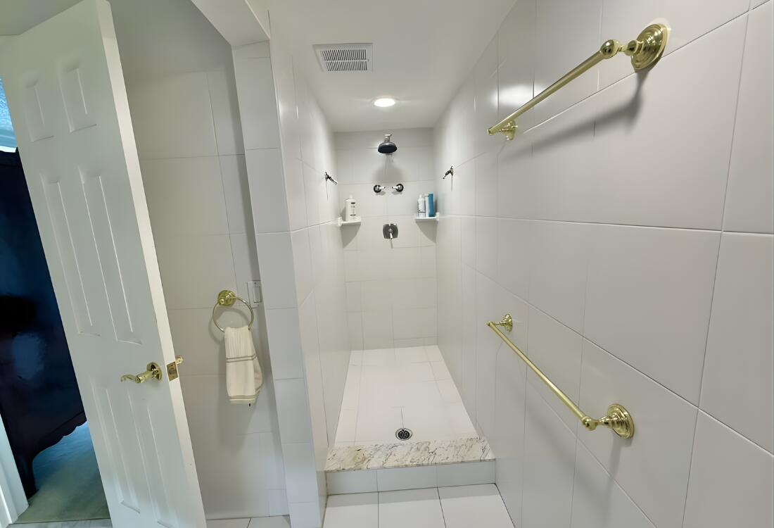 HARVEST SECTION THREE CONDO - Residential Lease