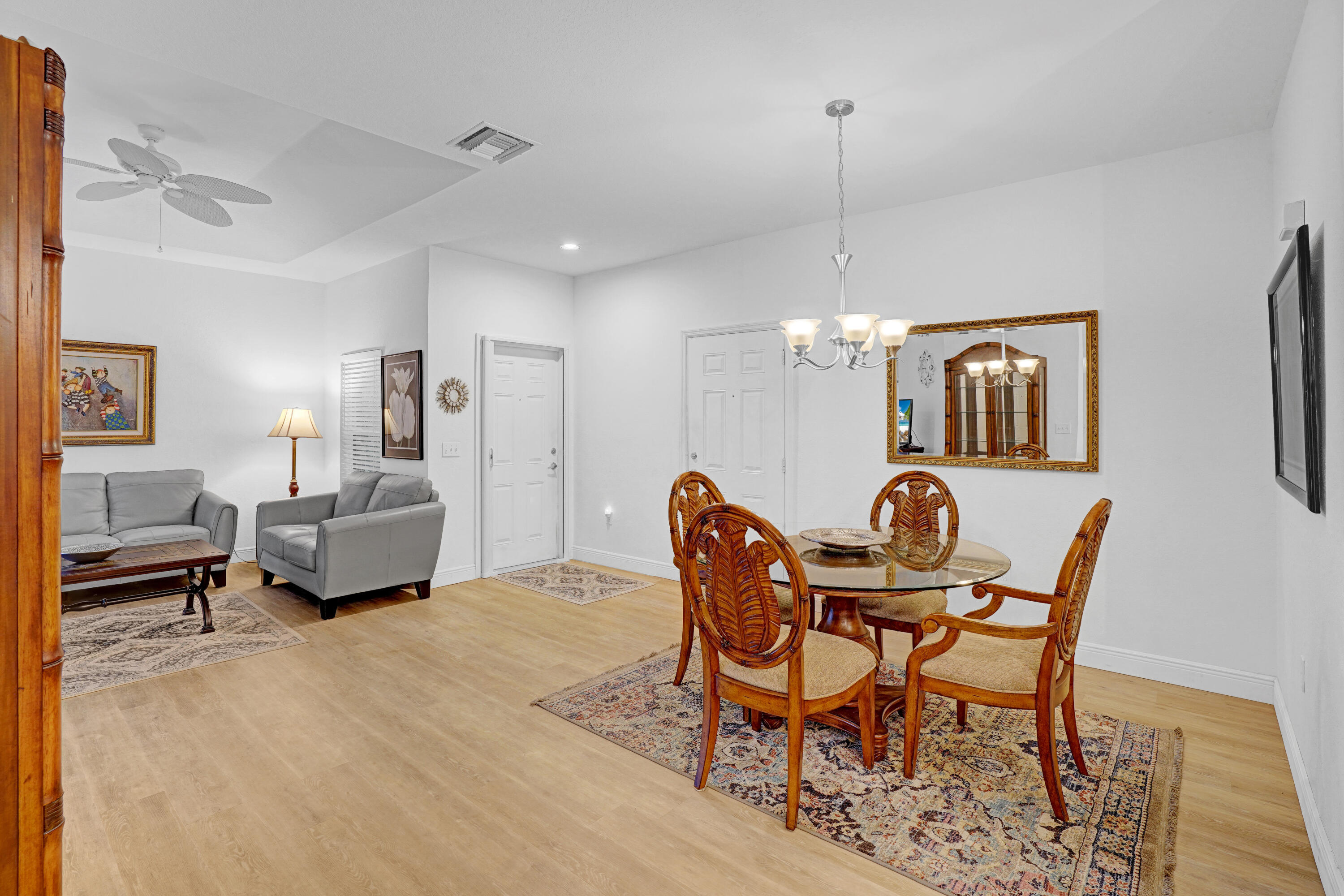 THE LAKES AT THE SAVANNAHS CONDOMINIUM - Residential