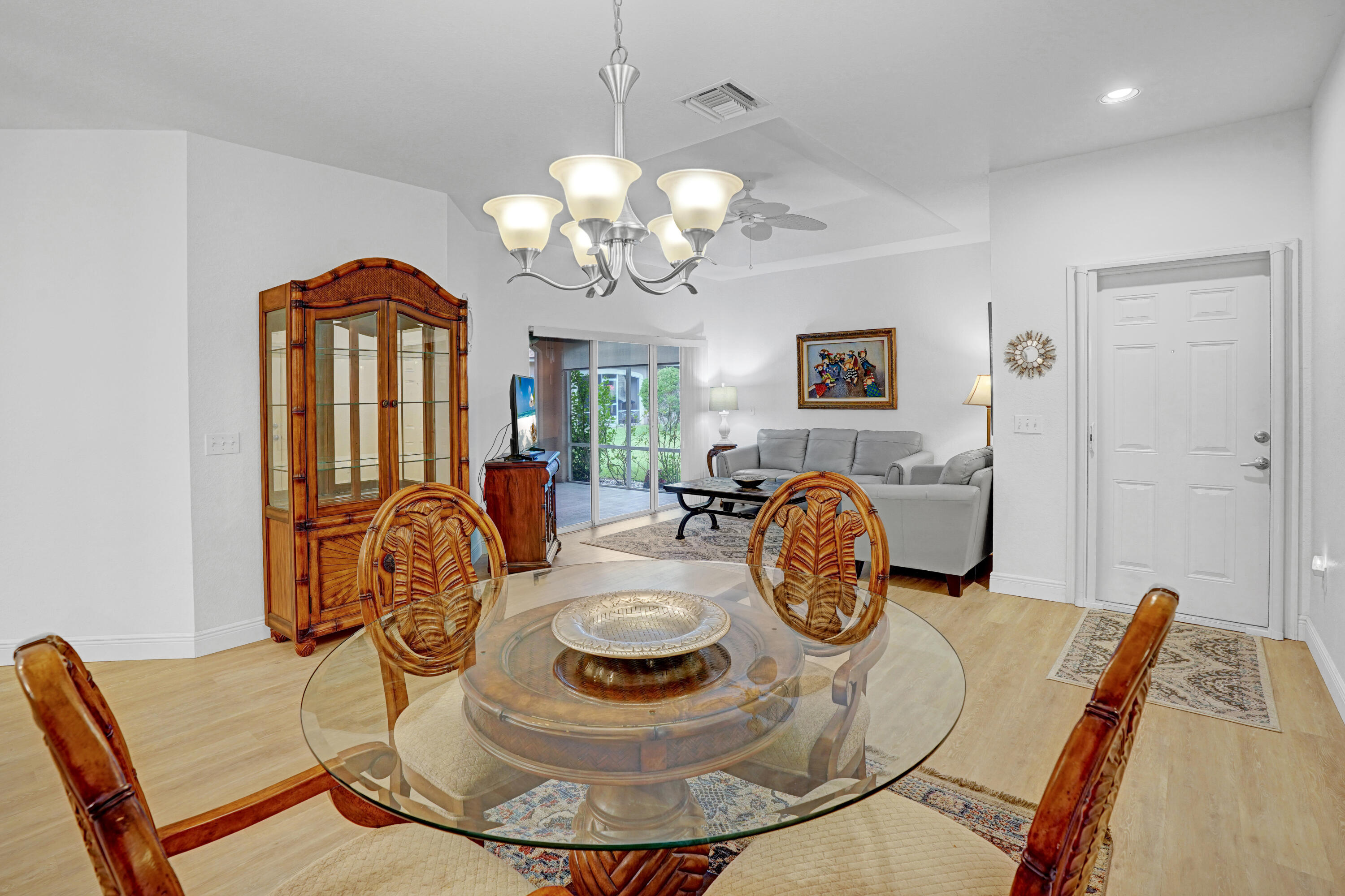 THE LAKES AT THE SAVANNAHS CONDOMINIUM - Residential