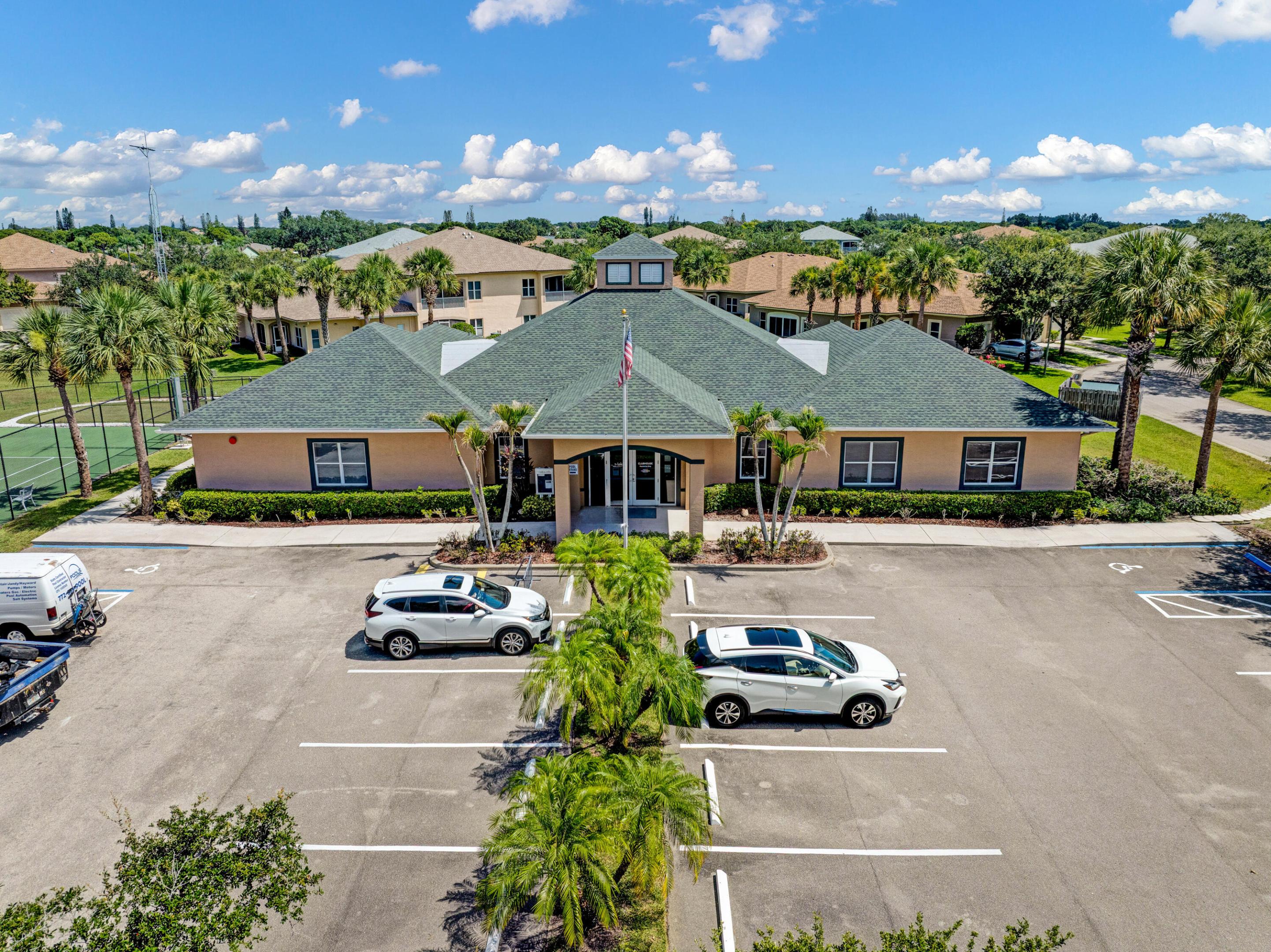 THE LAKES AT THE SAVANNAHS CONDOMINIUM - Residential