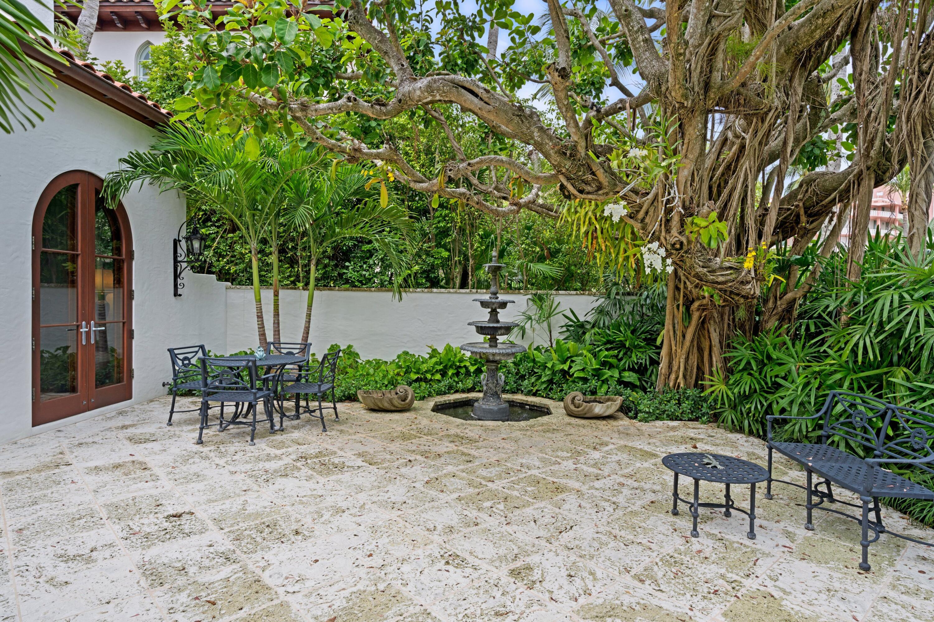 ROYAL PARK - Residential