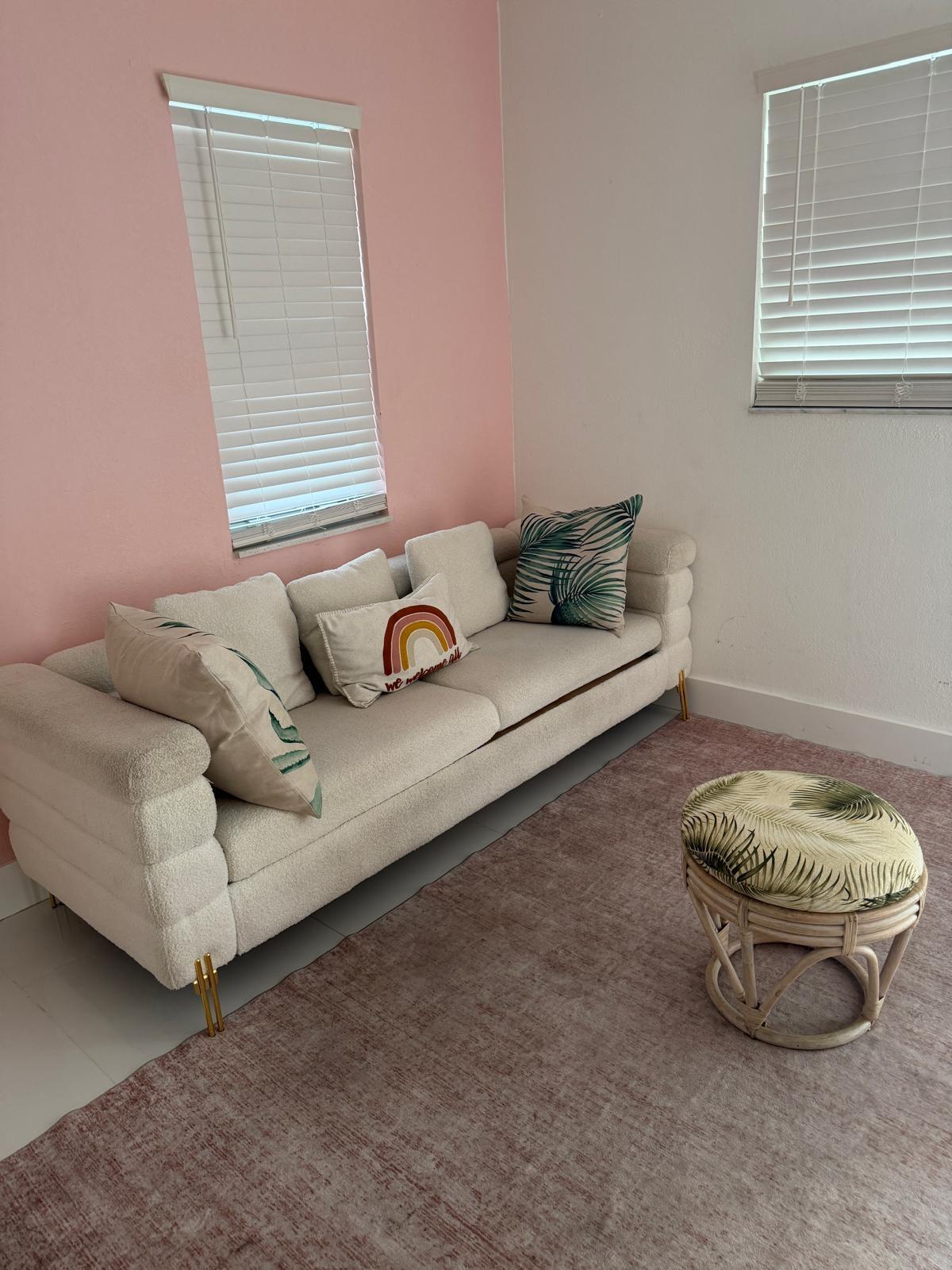 ARCH CREEKS ESTATES - Residential Lease