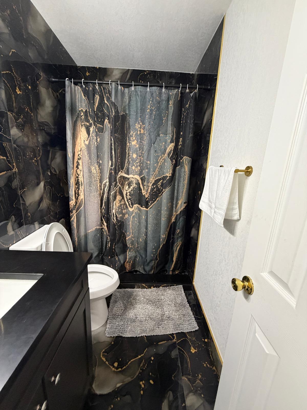ARCH CREEKS ESTATES - Residential Lease