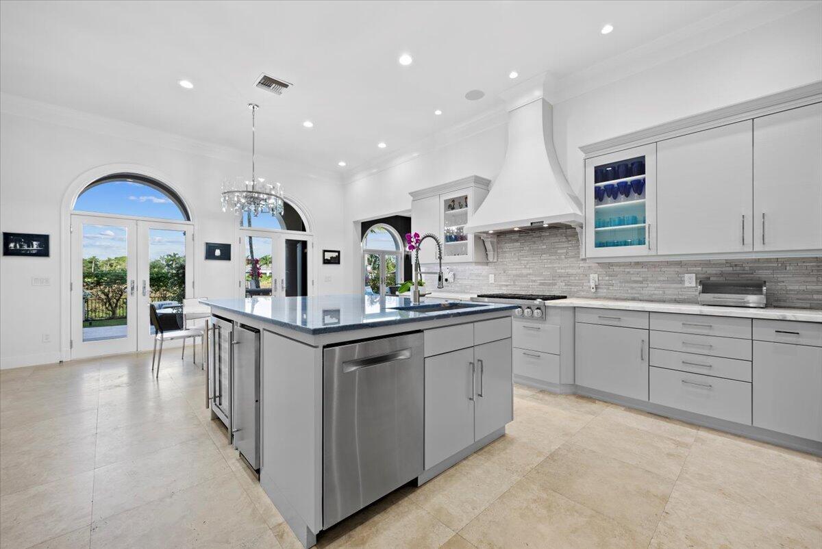 KENSINGTON - Residential