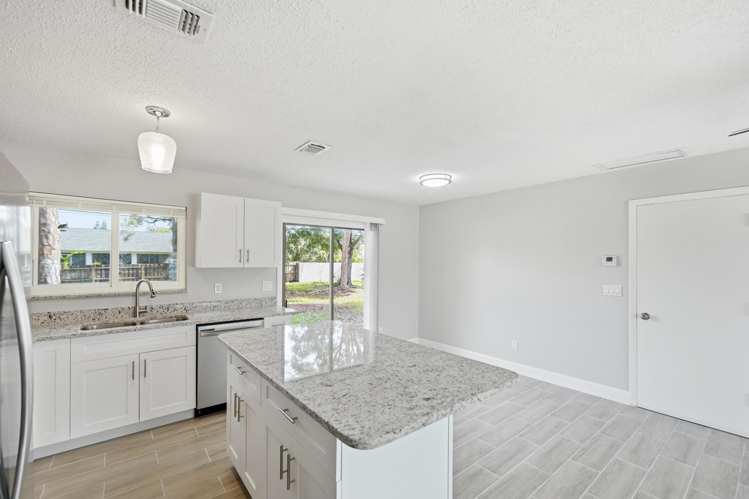 PORT ST LUCIE SECTION 18 - Residential
