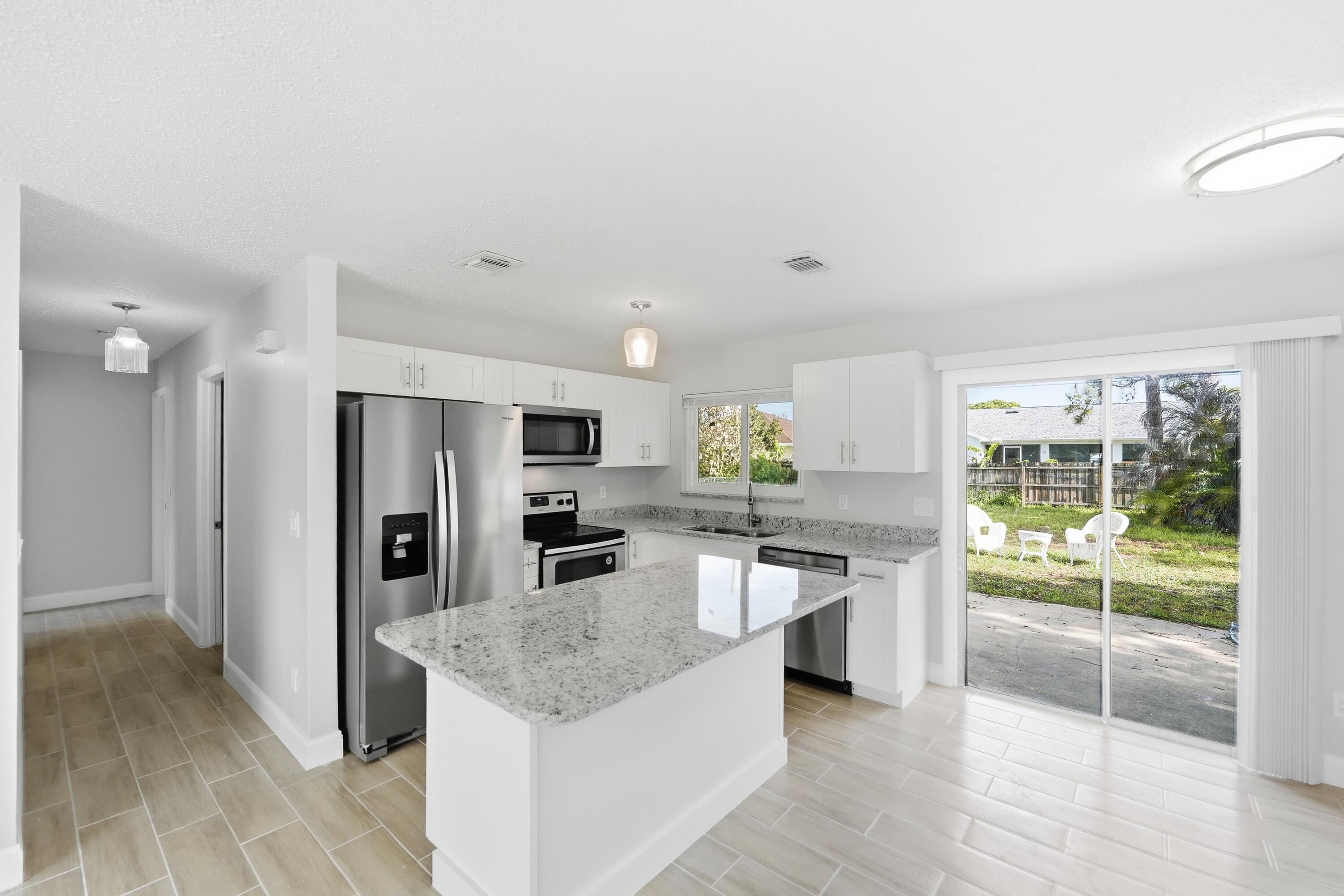 PORT ST LUCIE SECTION 18 - Residential