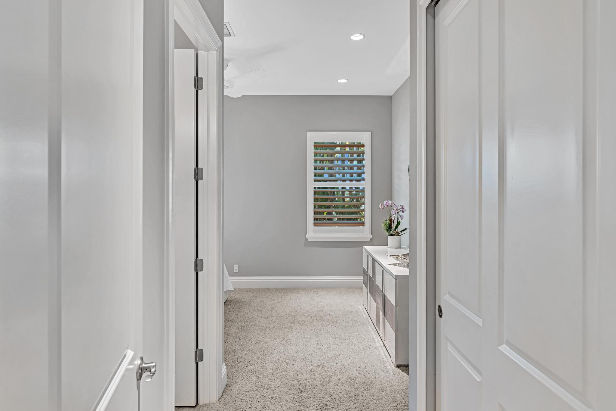 ROYAL PALM POLO - Residential