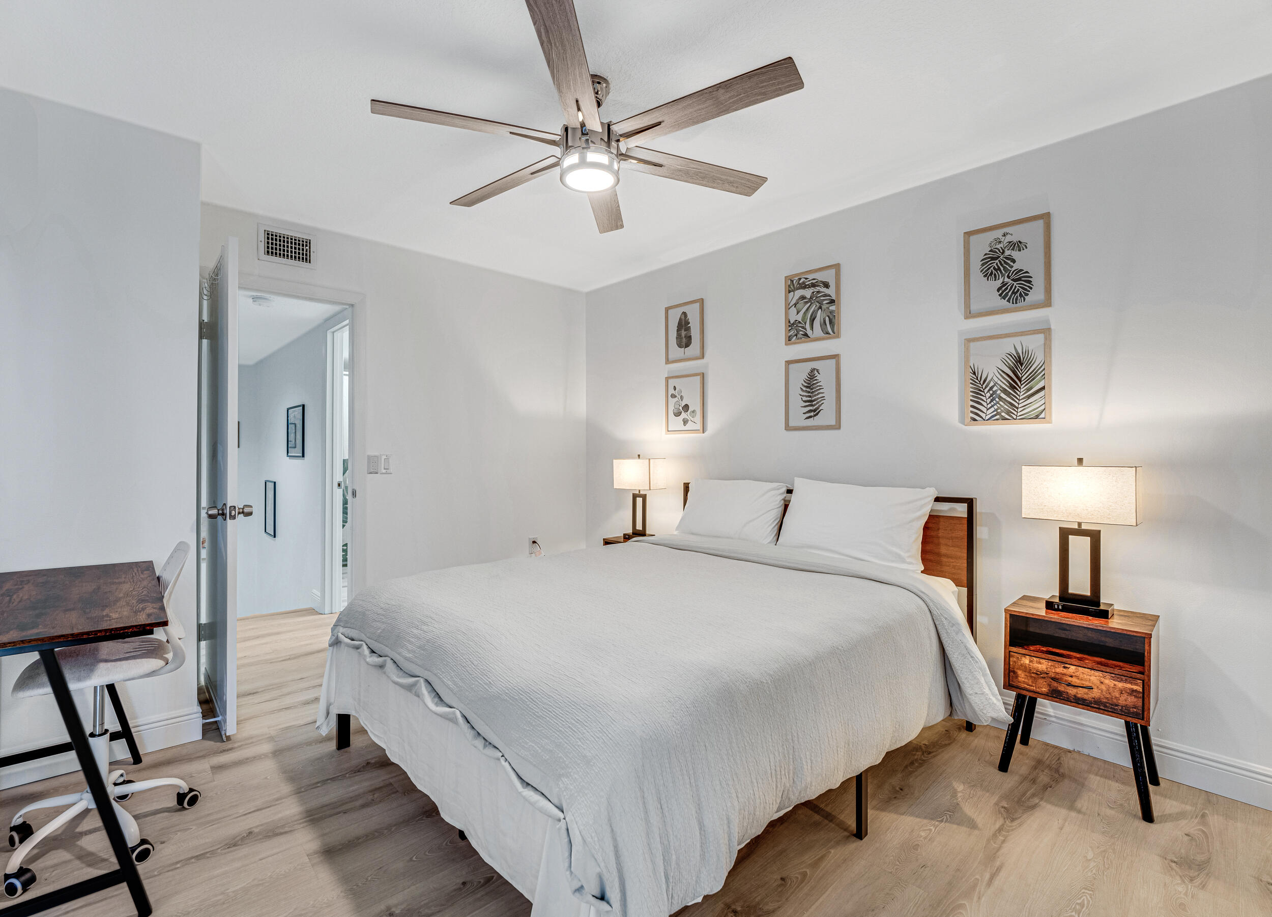 VILLAGE OF SANDALWOOD LAKES 2 - Residential Lease