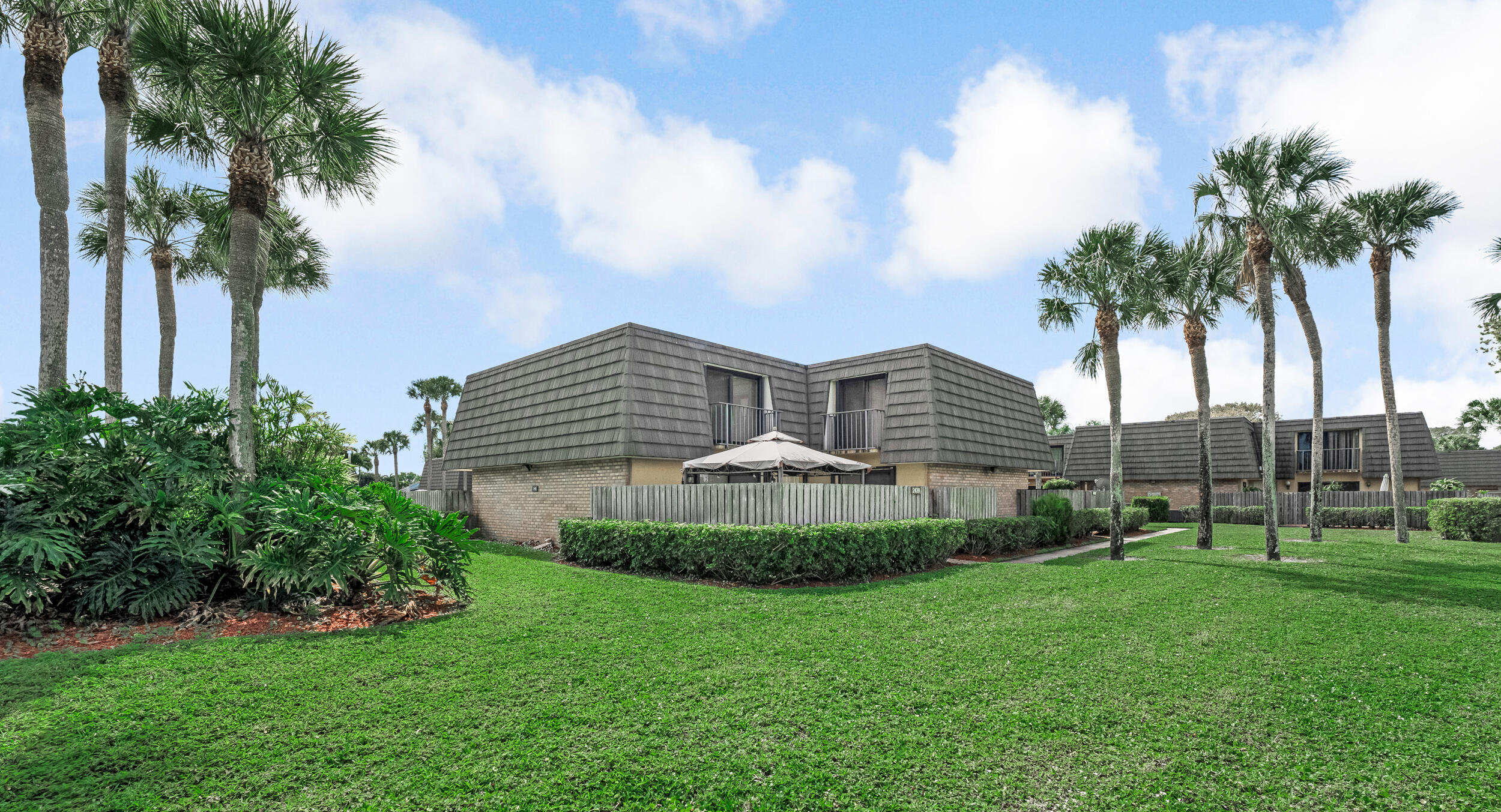 VILLAGE OF SANDALWOOD LAKES 2 - Residential Lease