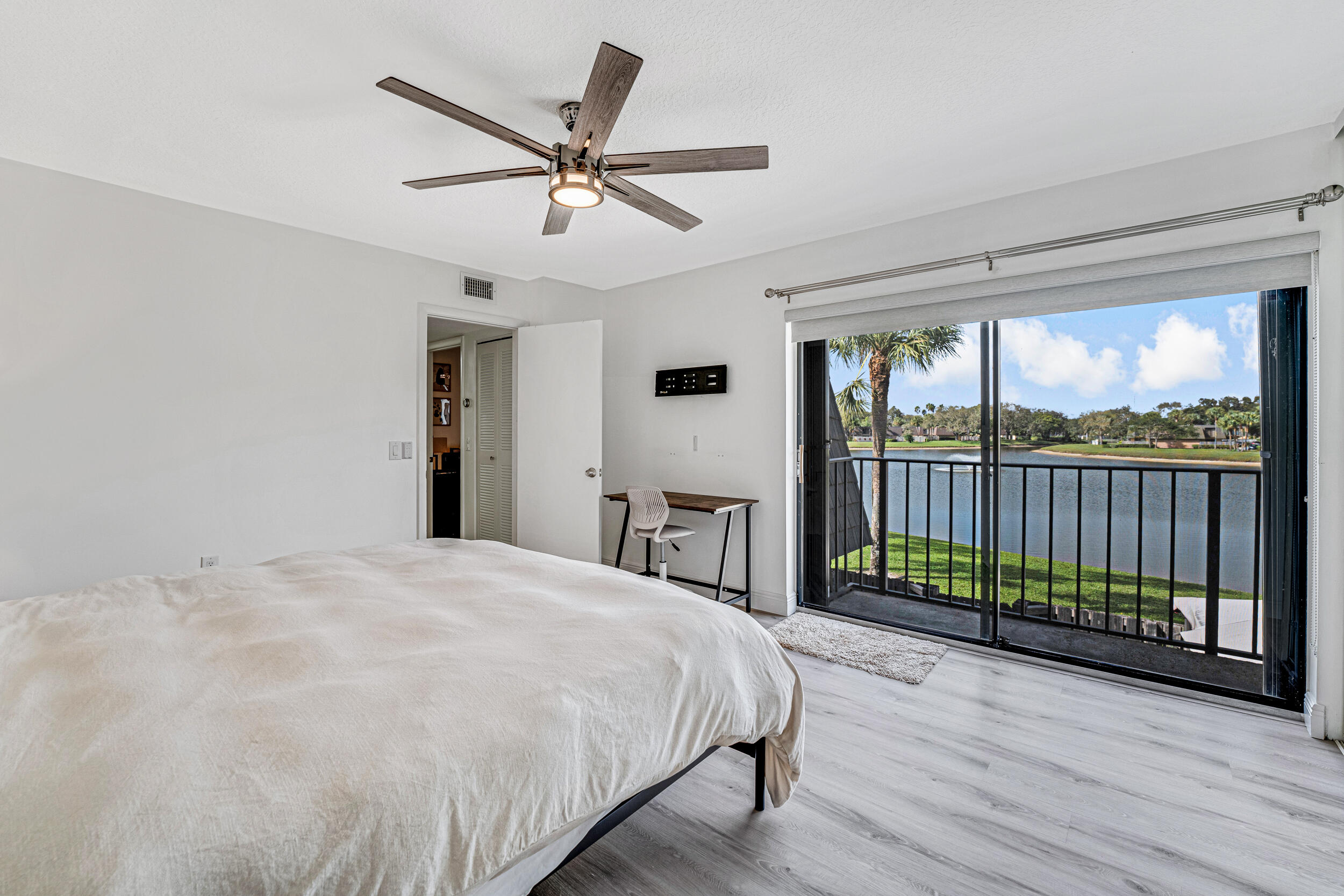 VILLAGE OF SANDALWOOD LAKES 2 - Residential Lease