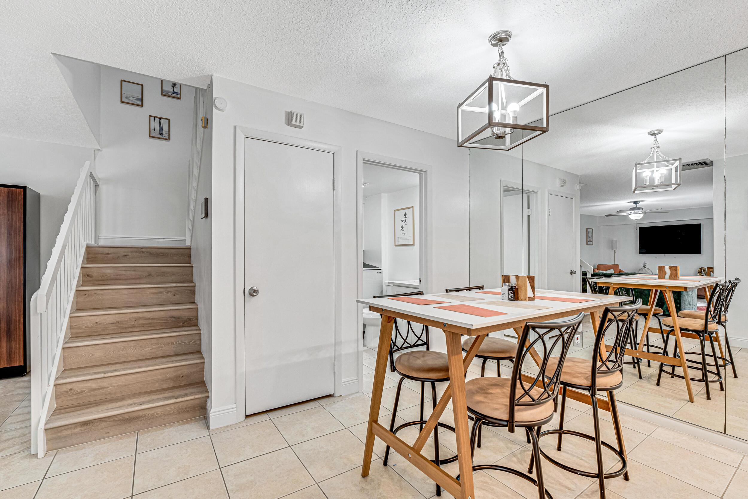 VILLAGE OF SANDALWOOD LAKES 2 - Residential Lease