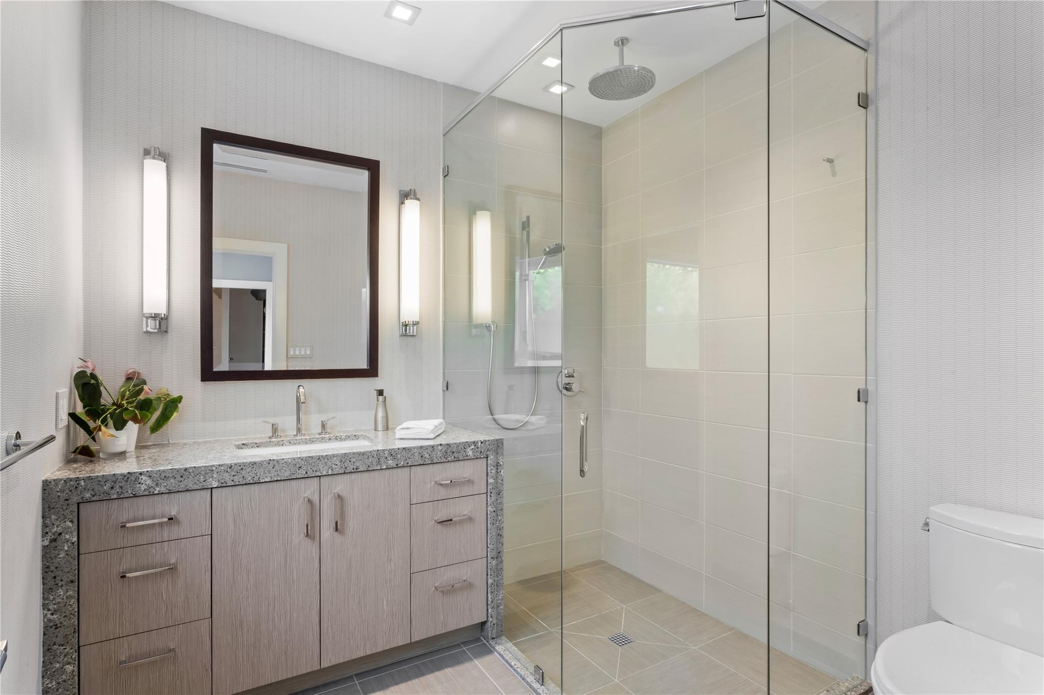 Sunrise Key 45-6 B - Residential