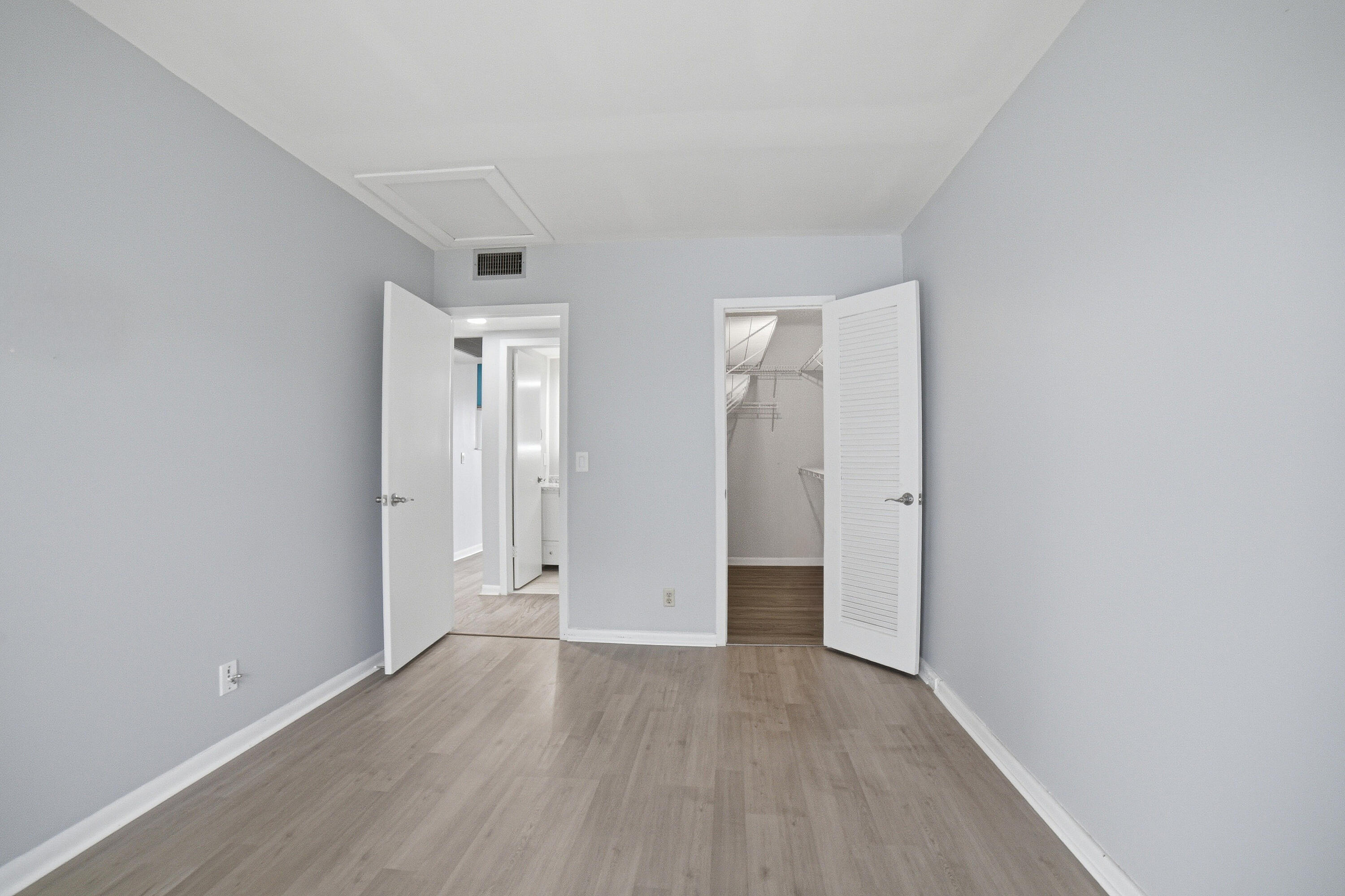 FANSHAW AT CENTURY VILLAGE CONDO - Residential Lease
