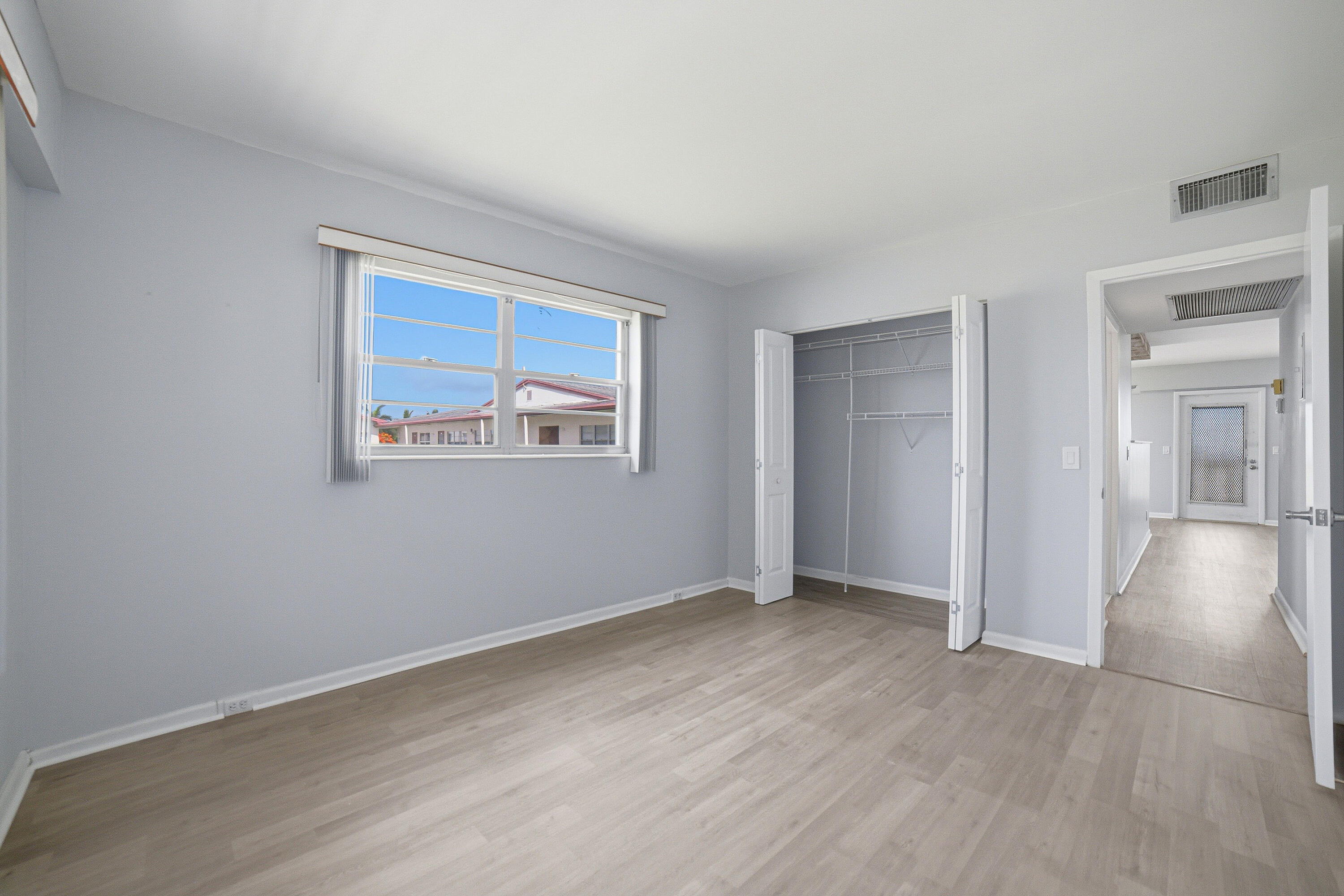 FANSHAW AT CENTURY VILLAGE CONDO - Residential Lease