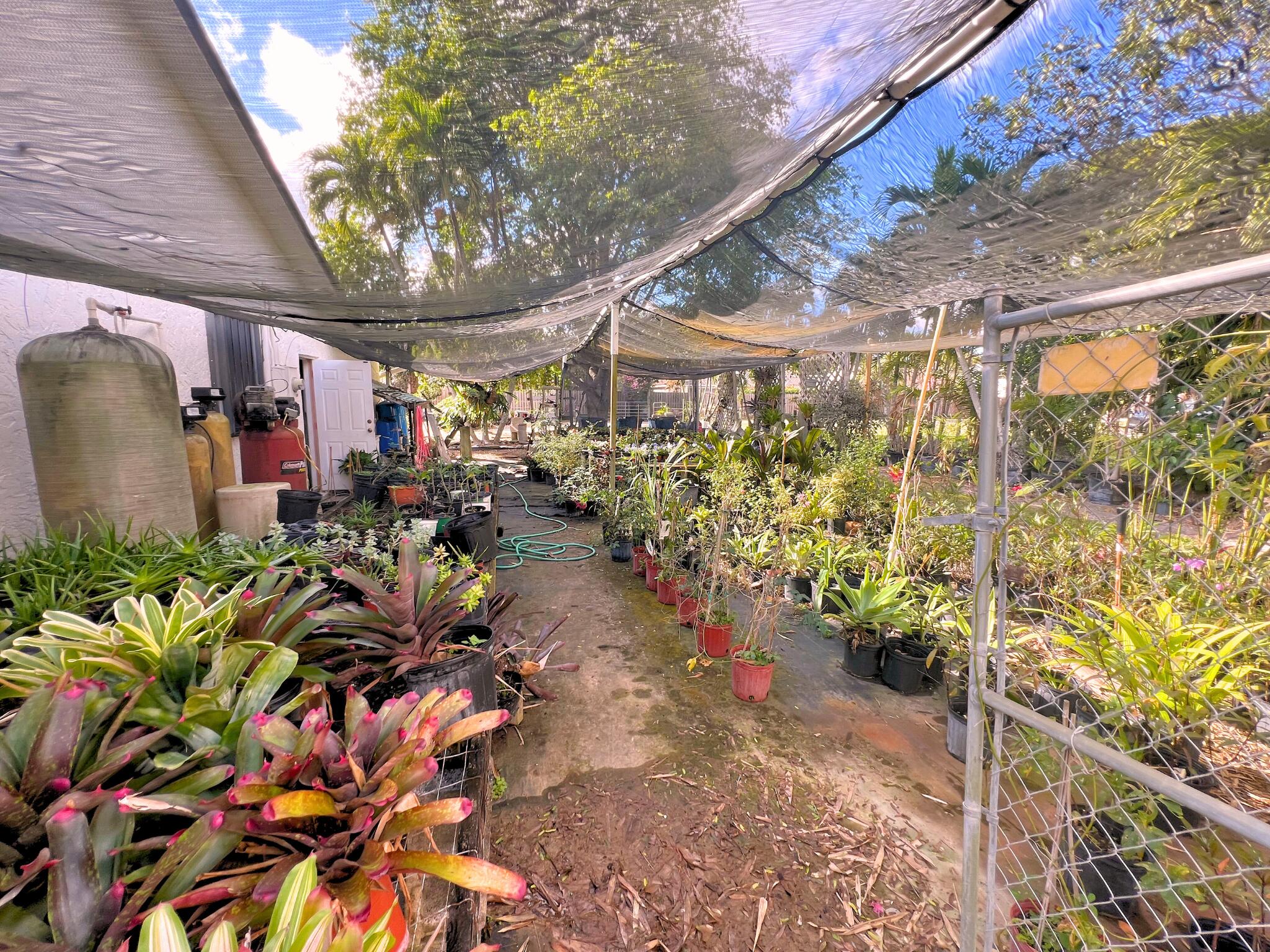 PALM BEACH FARMS - Land
