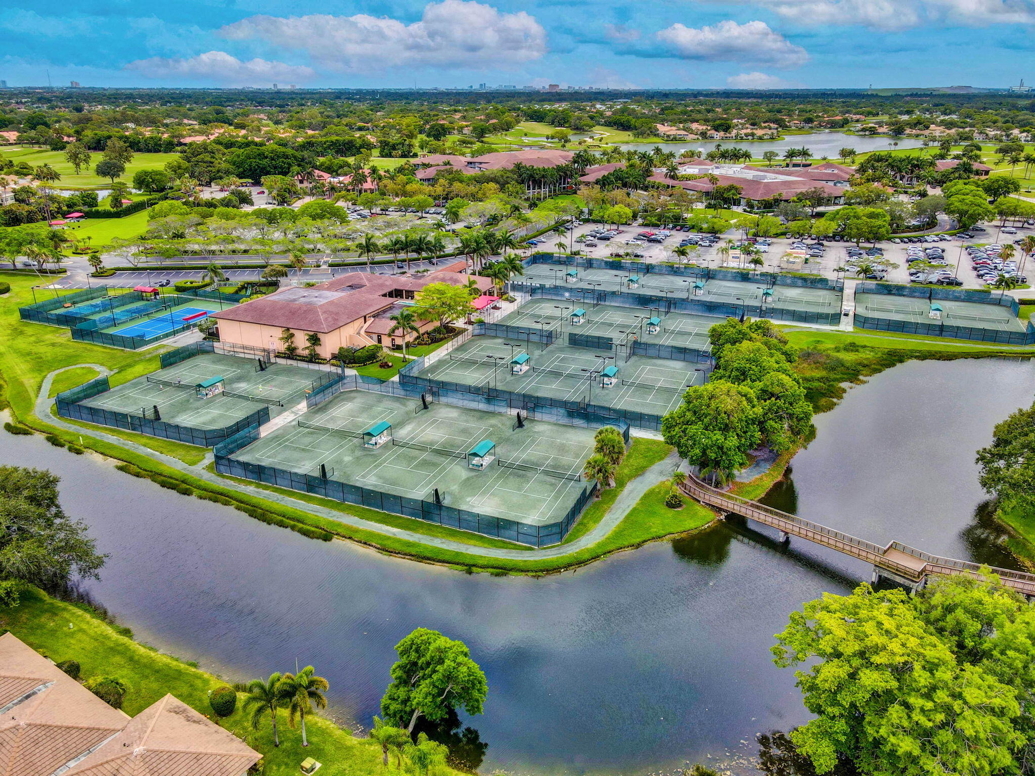 PGA RESORT COMMUNITY OF COVENTRY - Residential