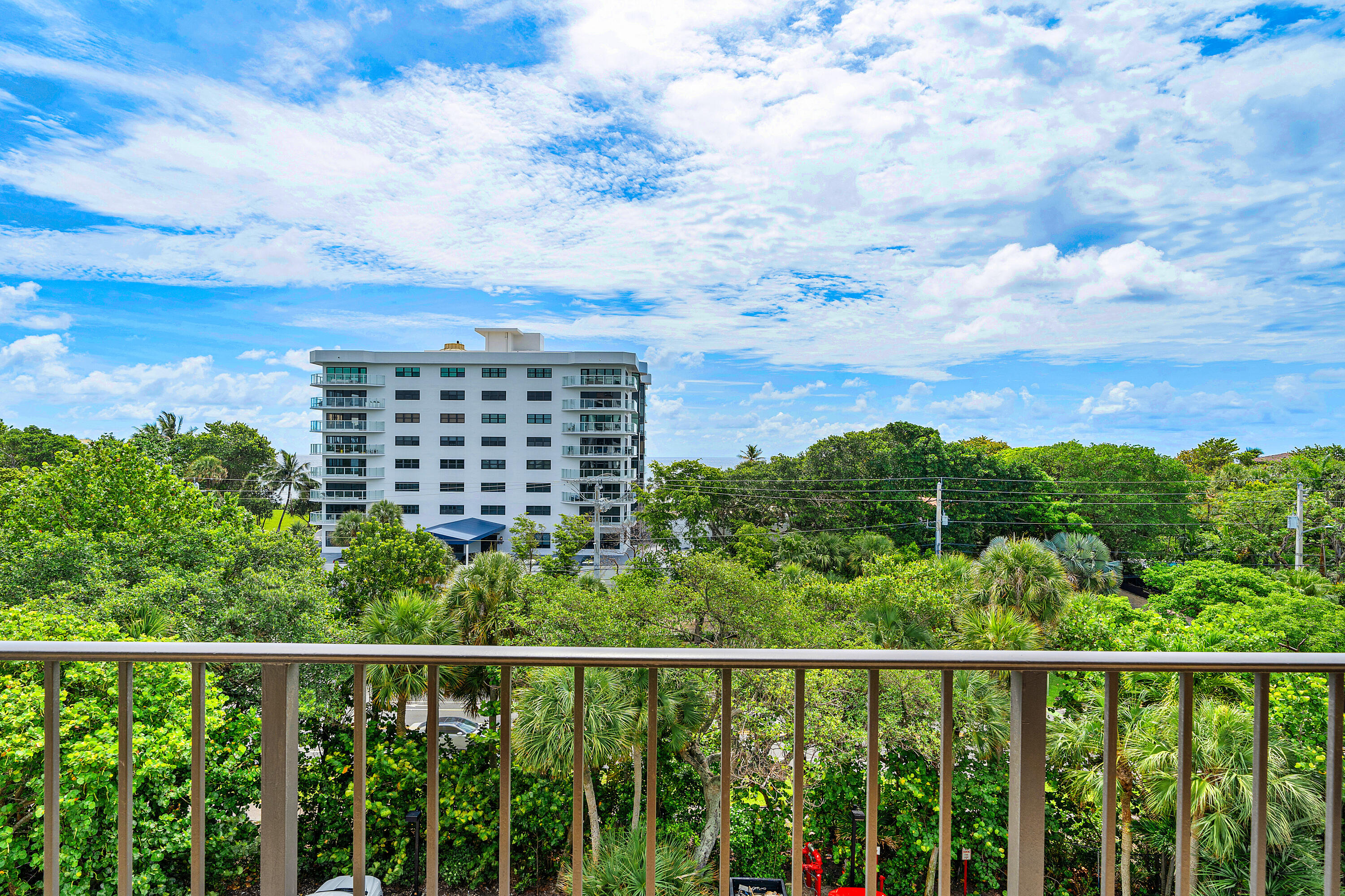 CARRON HOUSE CONDO - Residential