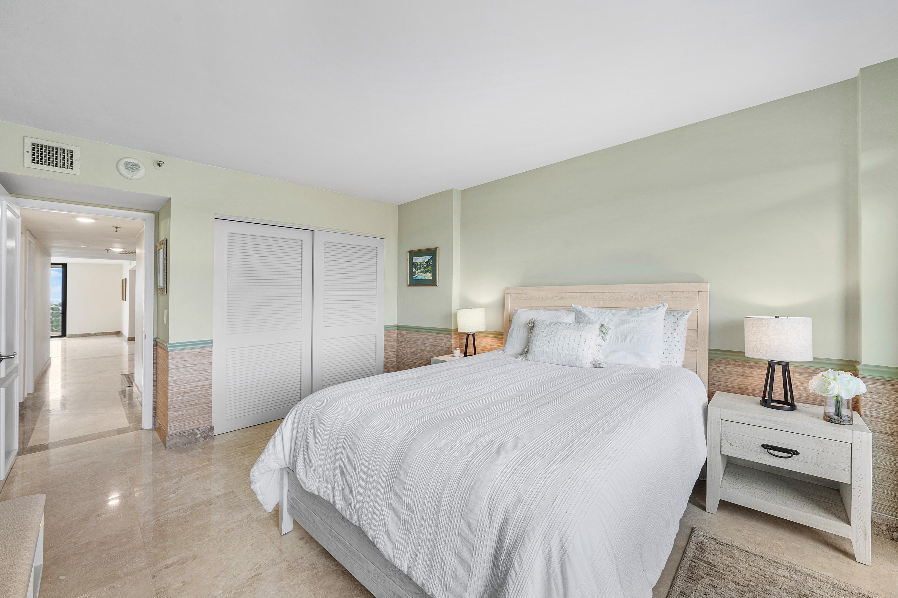 CARRON HOUSE CONDO - Residential