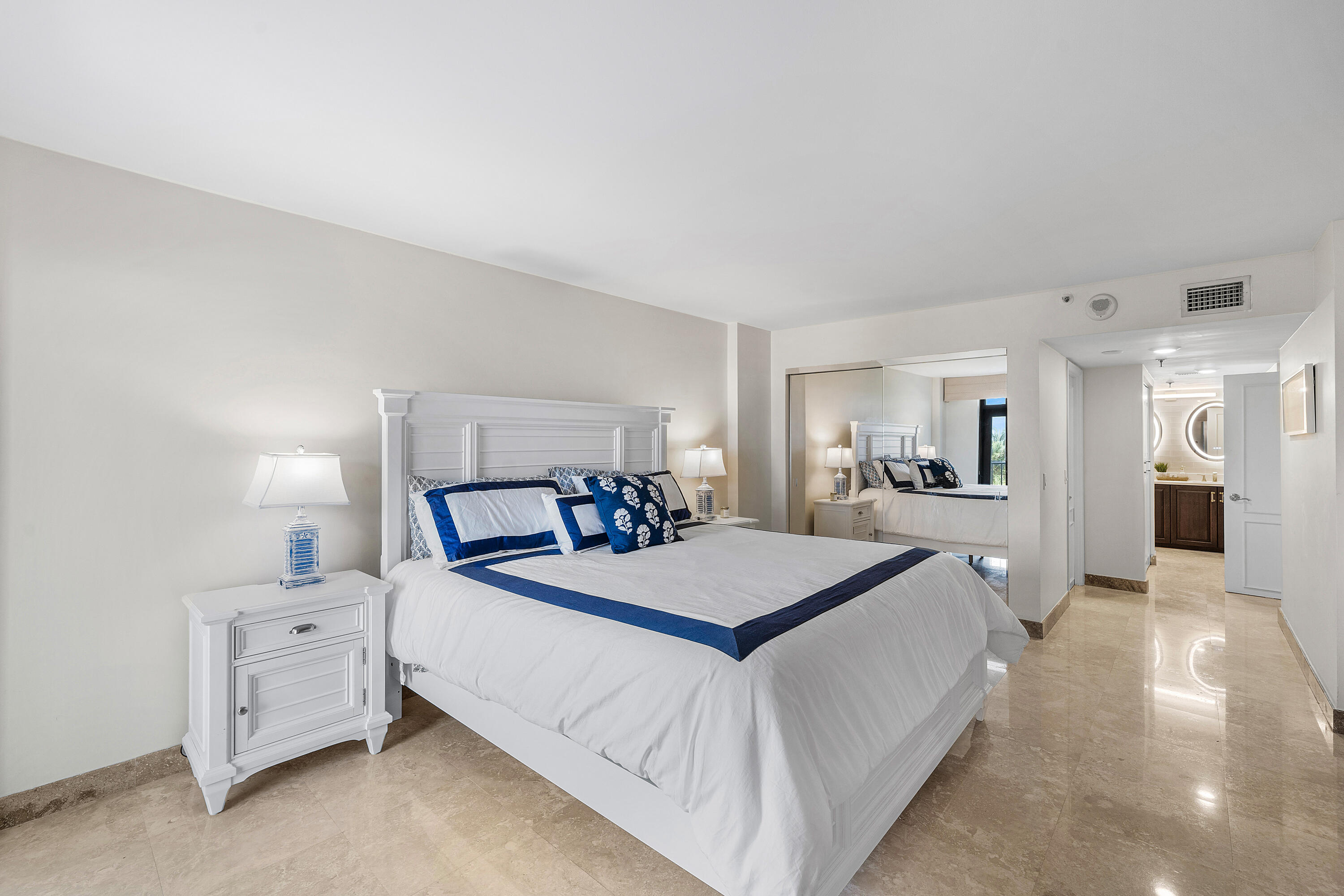 CARRON HOUSE CONDO - Residential