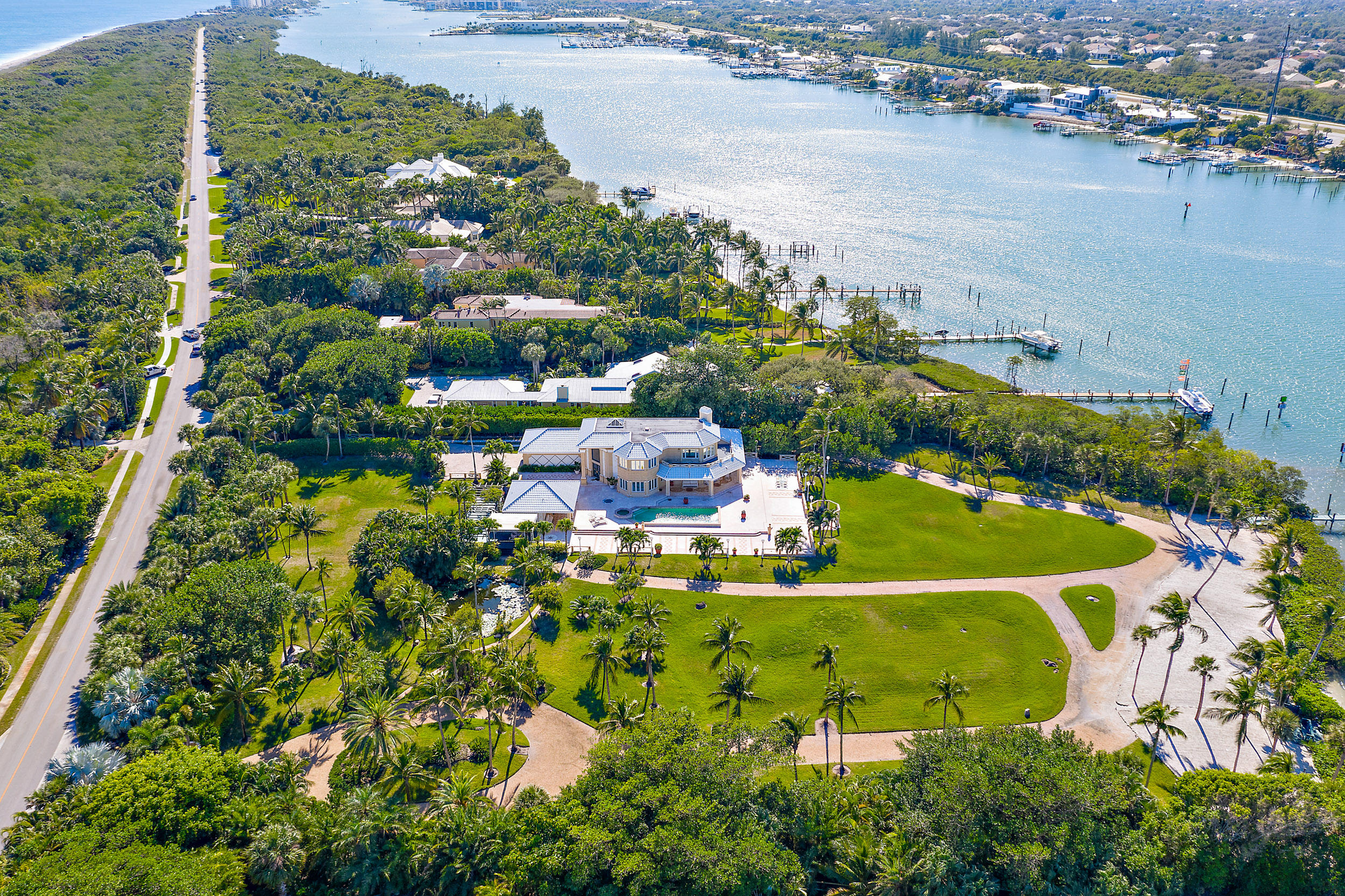JUPITER ISLAND - Residential