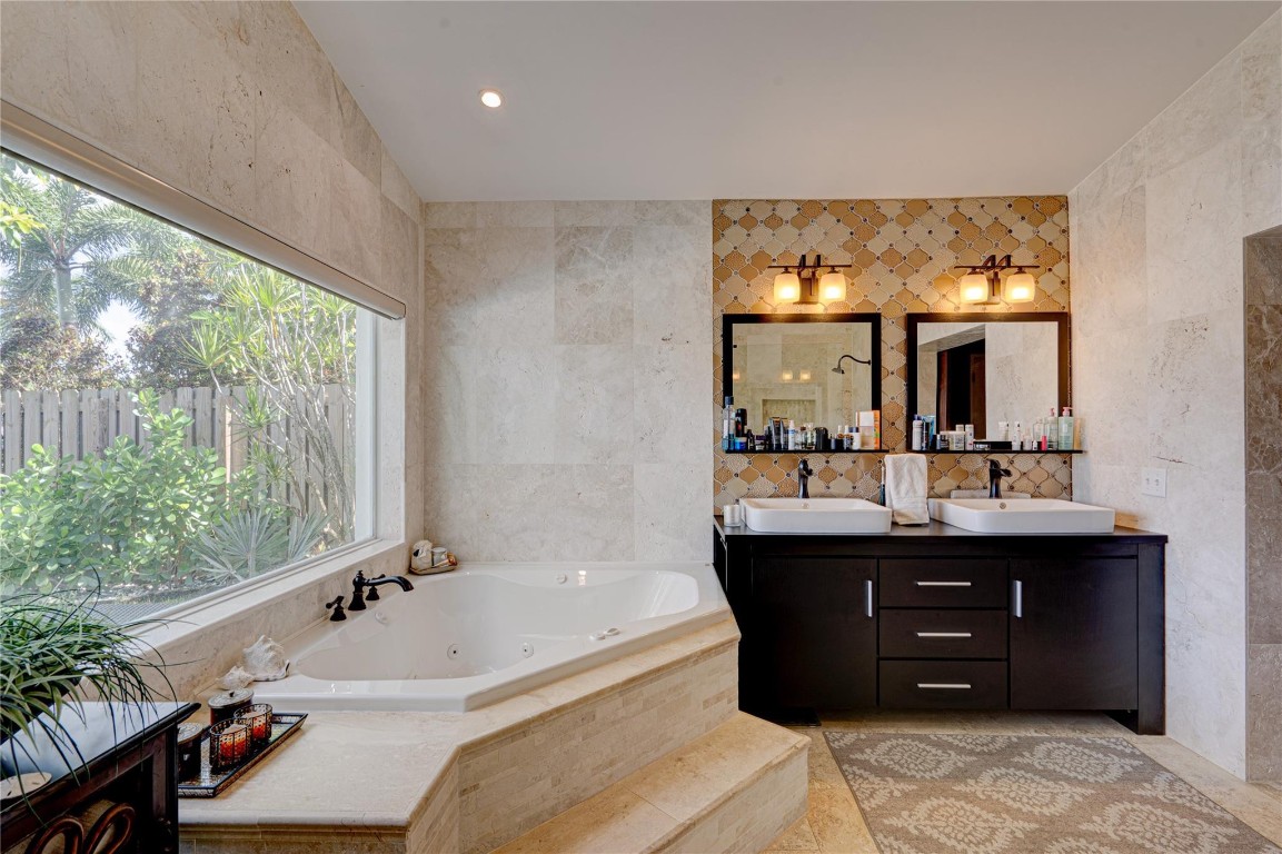 CORAL HEIGHTS SEC ONE - Residential