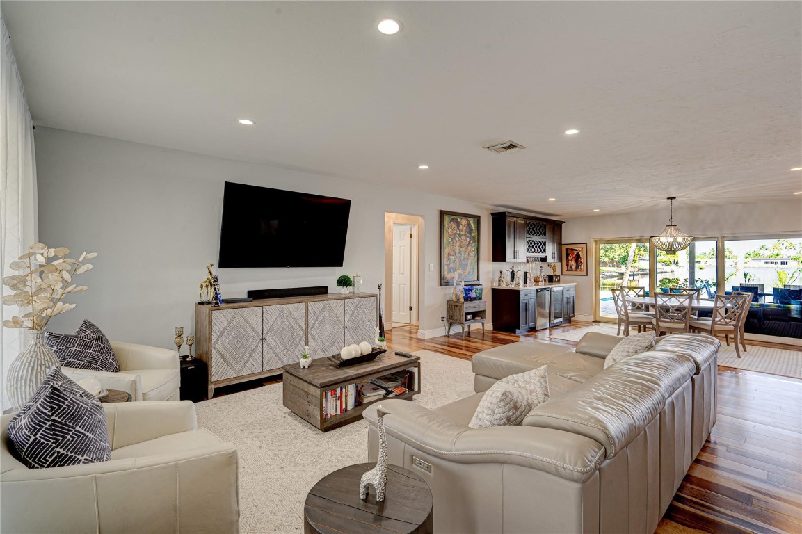 CORAL HEIGHTS SEC ONE - Residential