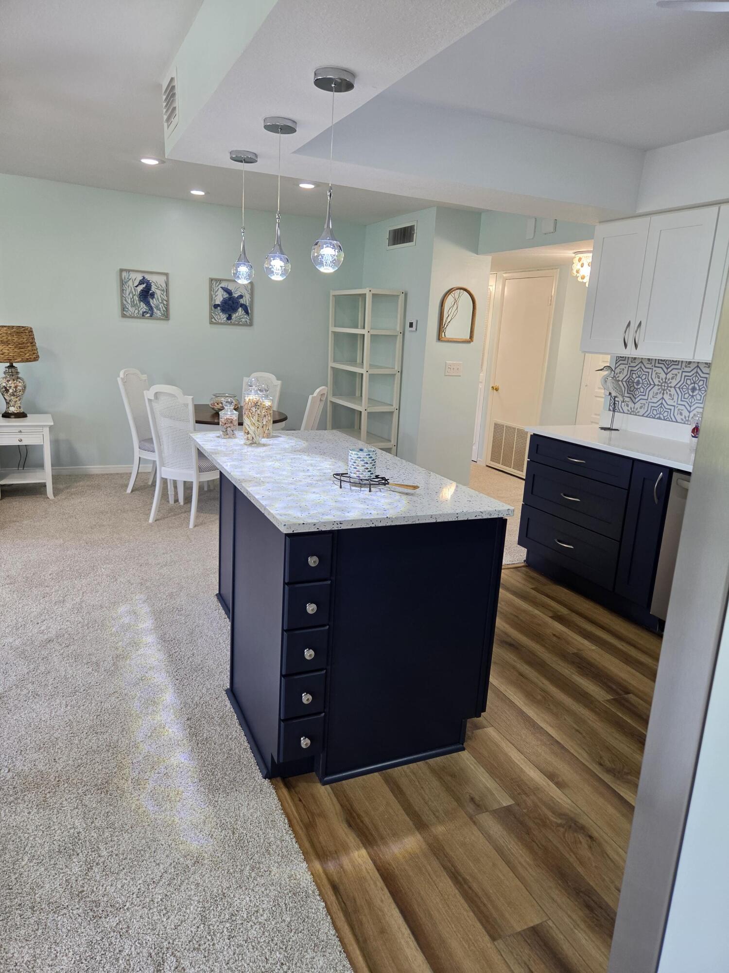 CONQUISTADOR CONDO - Residential