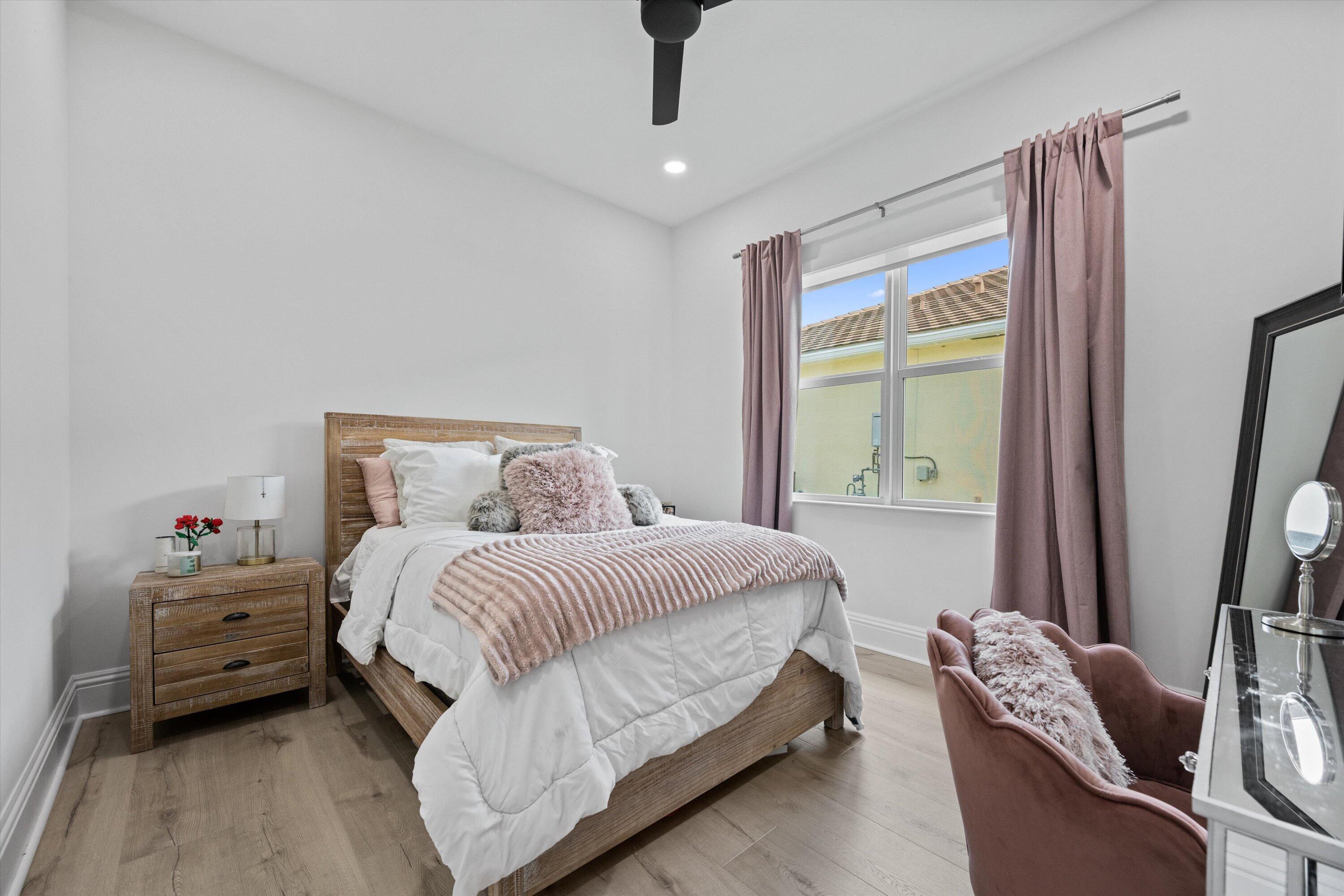 ESTATES OF WESTLAKE - Residential