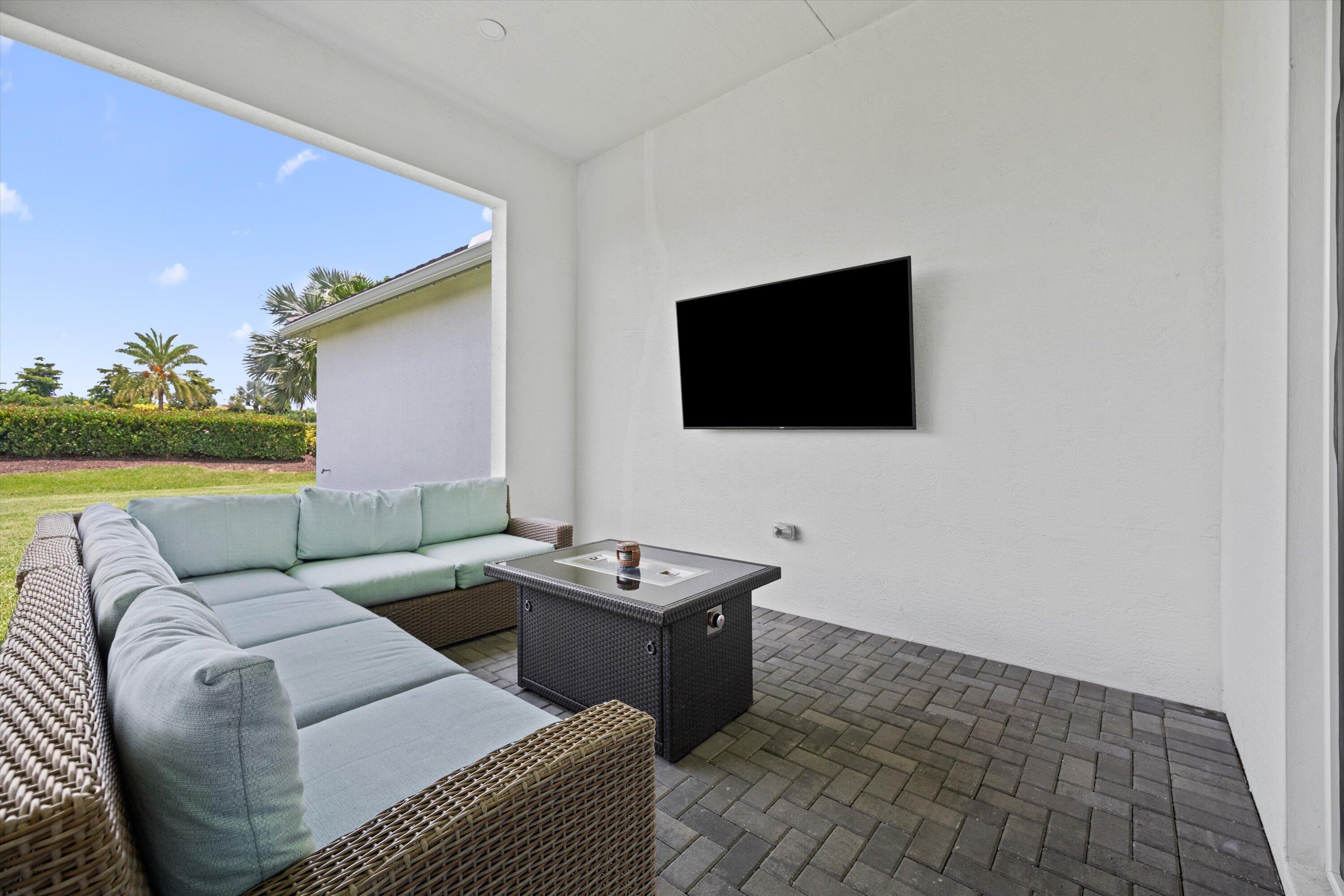 ESTATES OF WESTLAKE - Residential