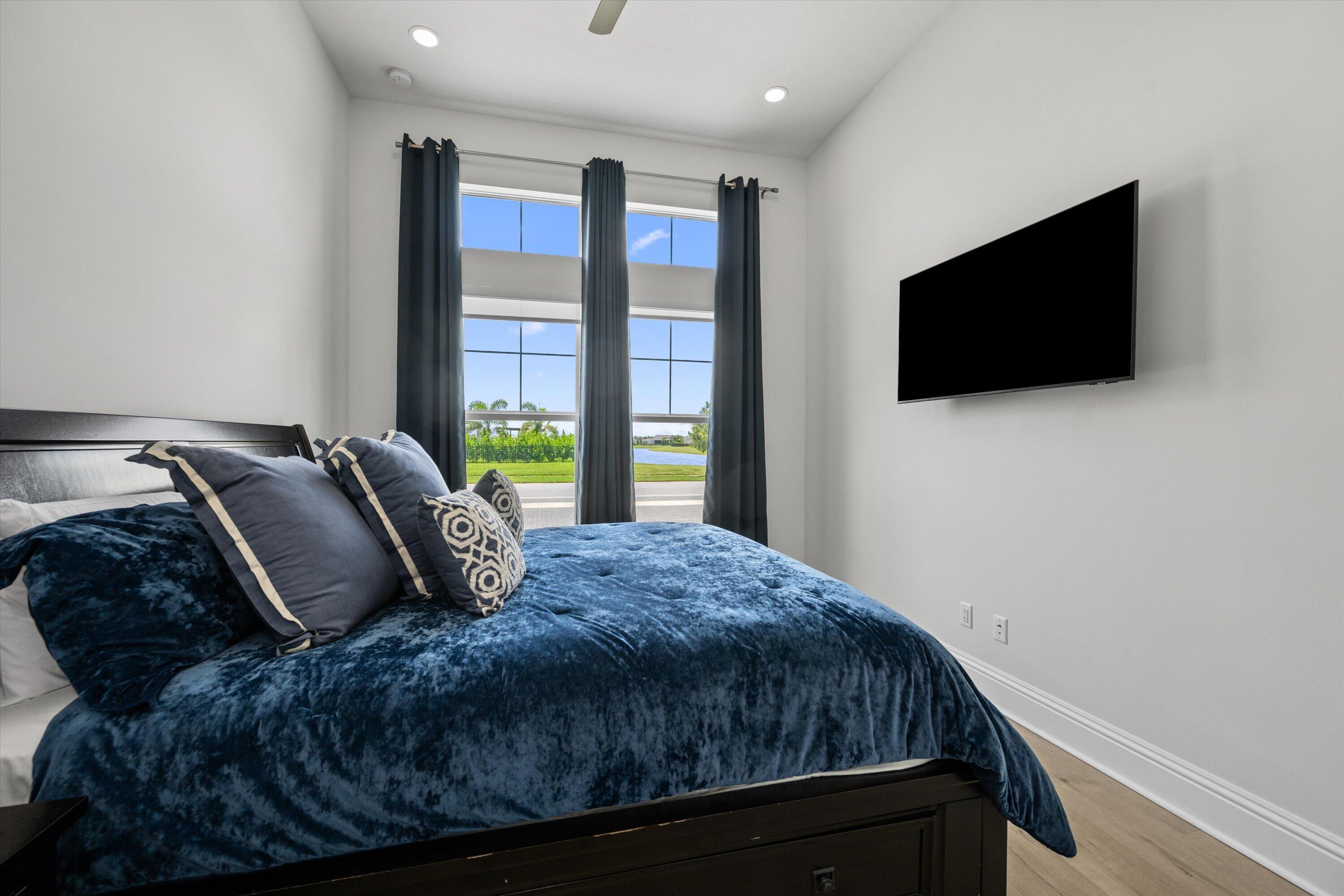 ESTATES OF WESTLAKE - Residential