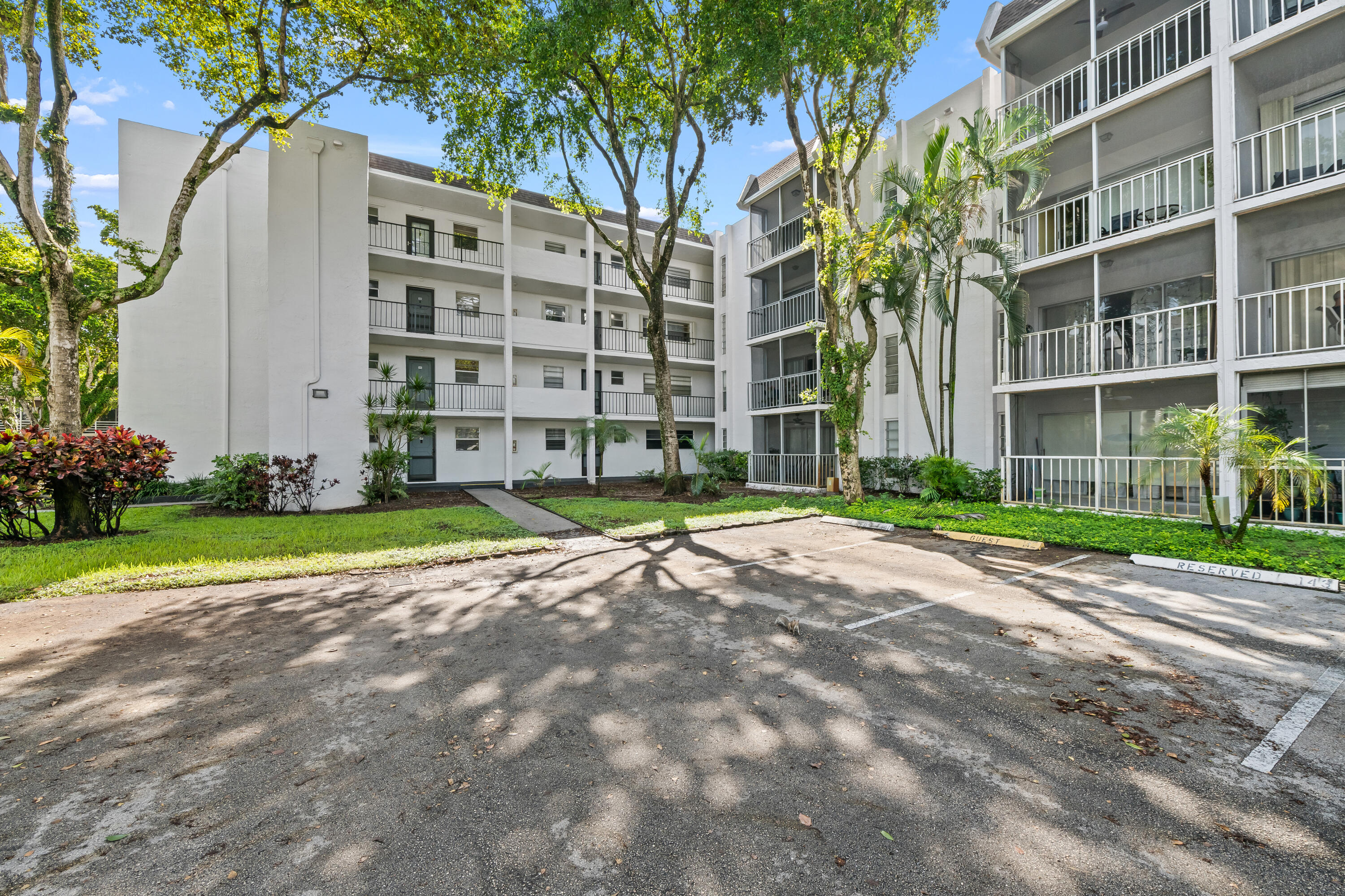 PLANTATION PINES CONDO - Residential
