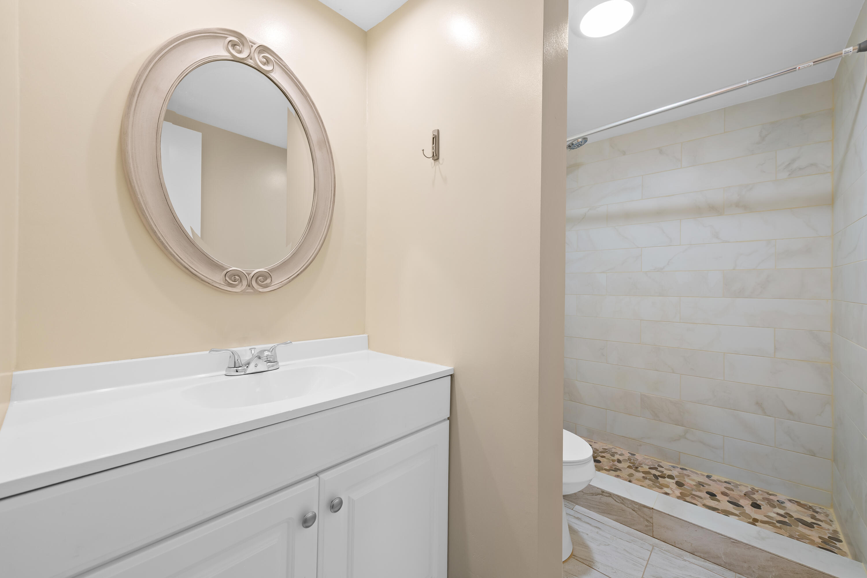 PLANTATION PINES CONDO - Residential