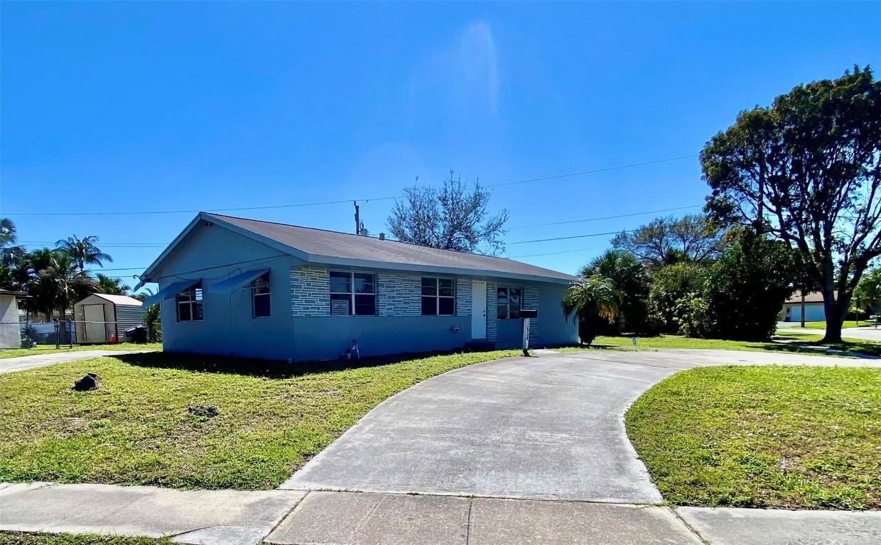 Westfield At West Palm Be - Residential