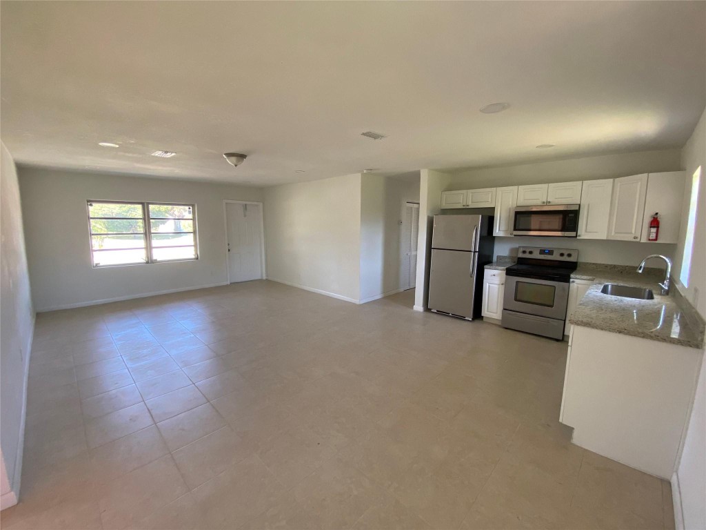 Westfield At West Palm Be - Residential