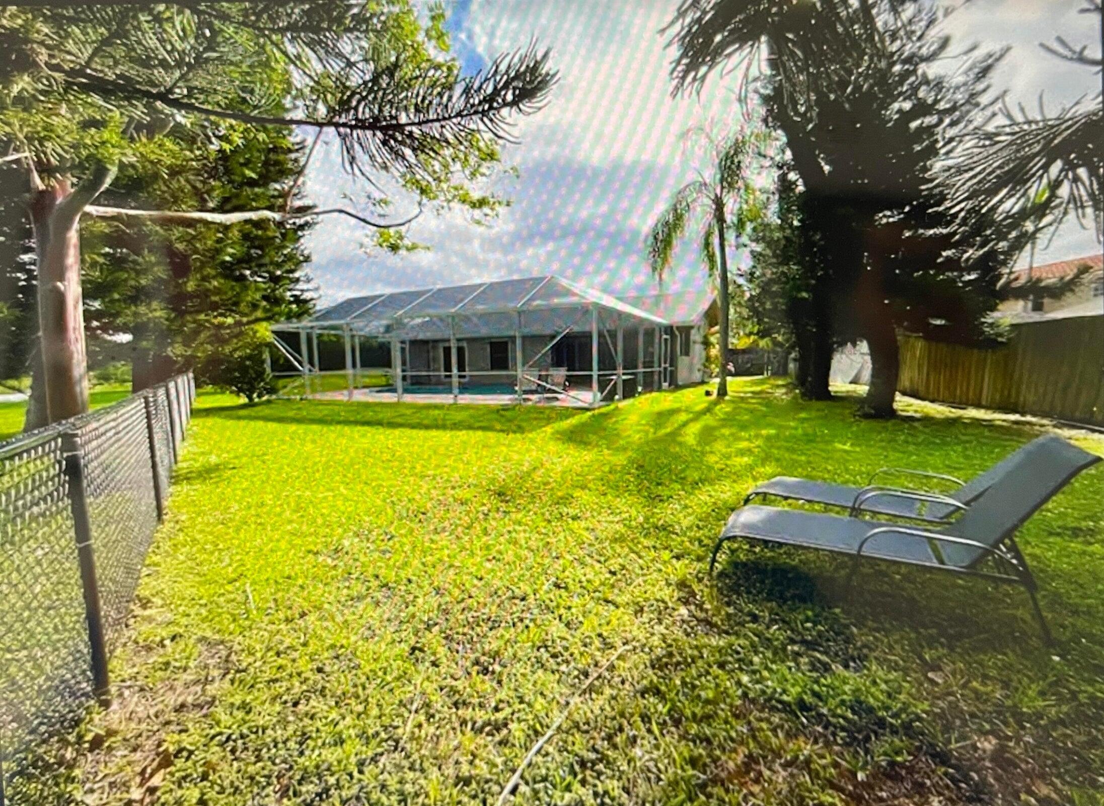 EASTWOOD OF WELLINGTON 3 - Residential