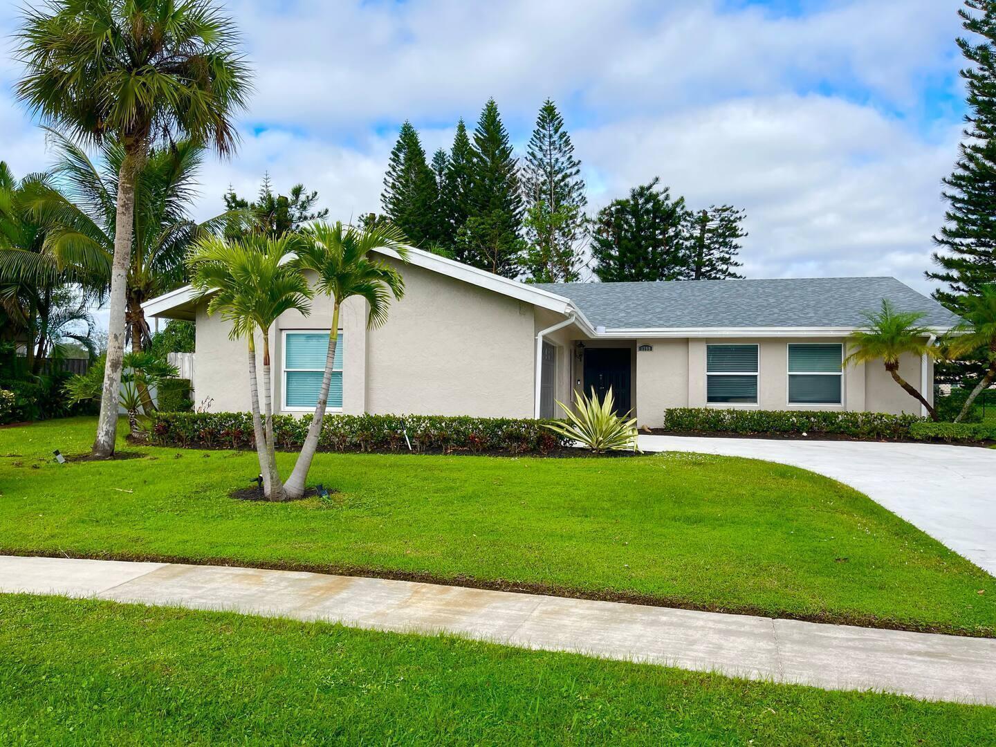 EASTWOOD OF WELLINGTON 3 - Residential
