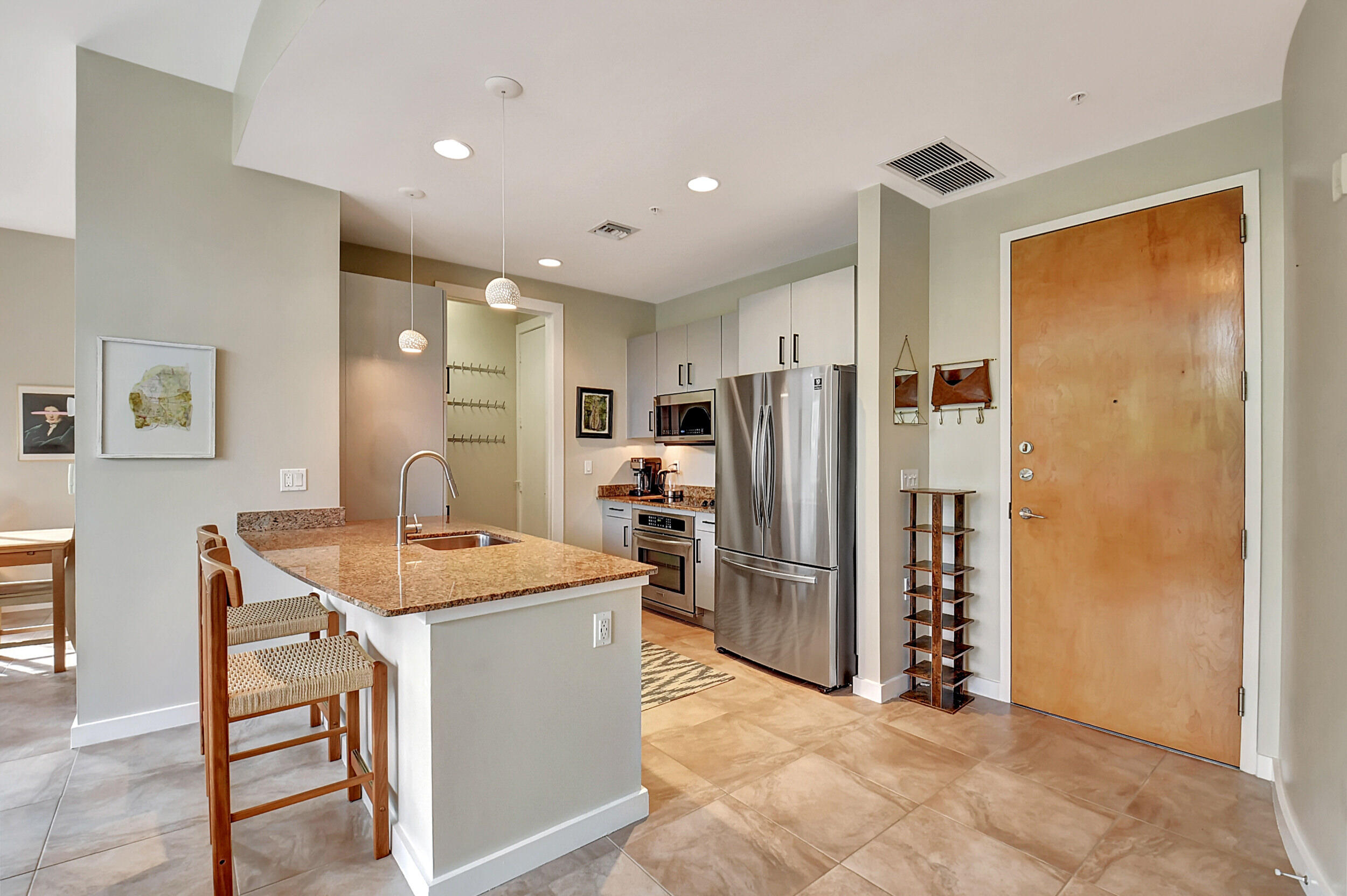 MERIDIAN DELRAY CONDO - Residential Lease