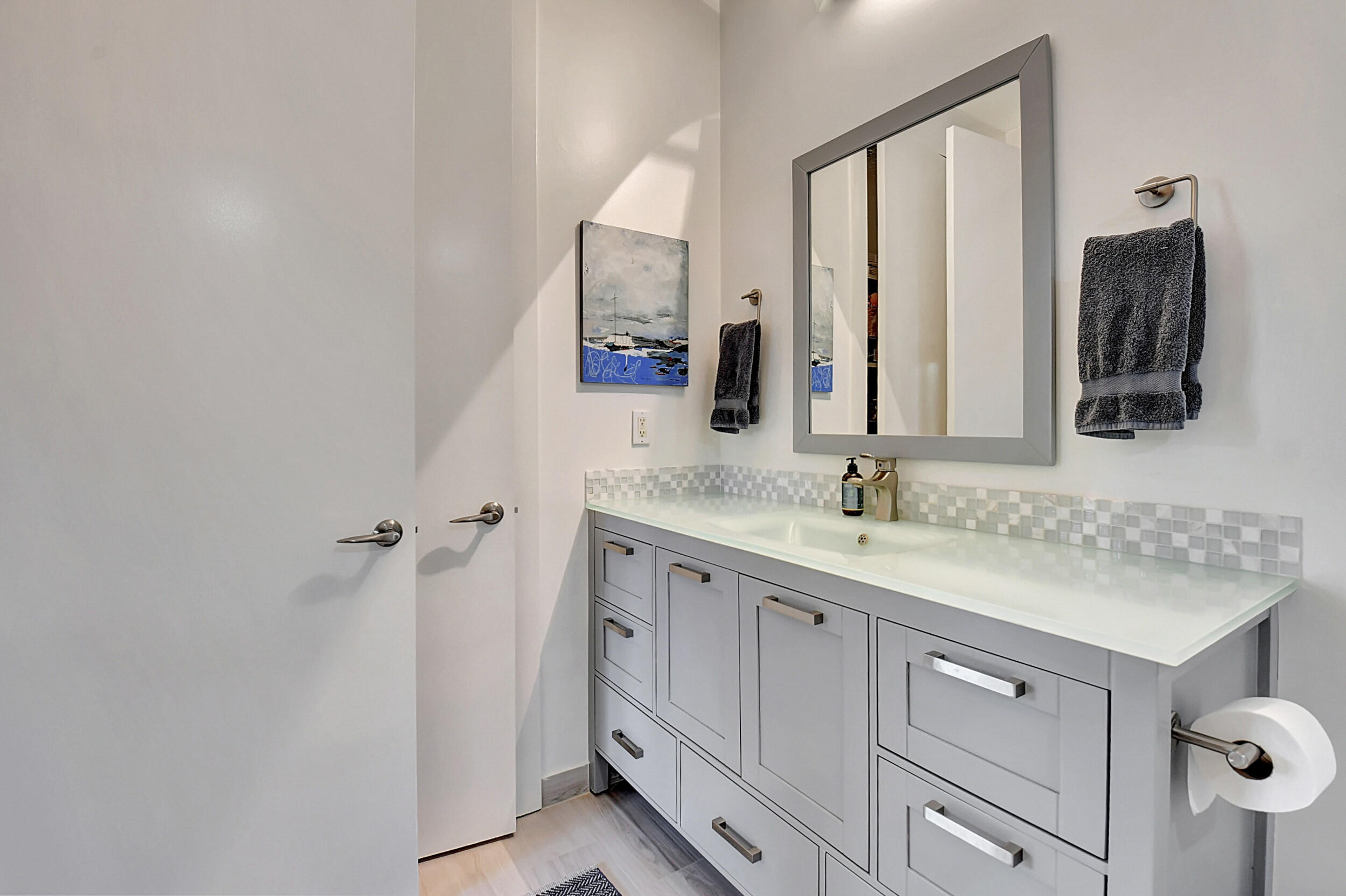 MERIDIAN DELRAY CONDO - Residential Lease