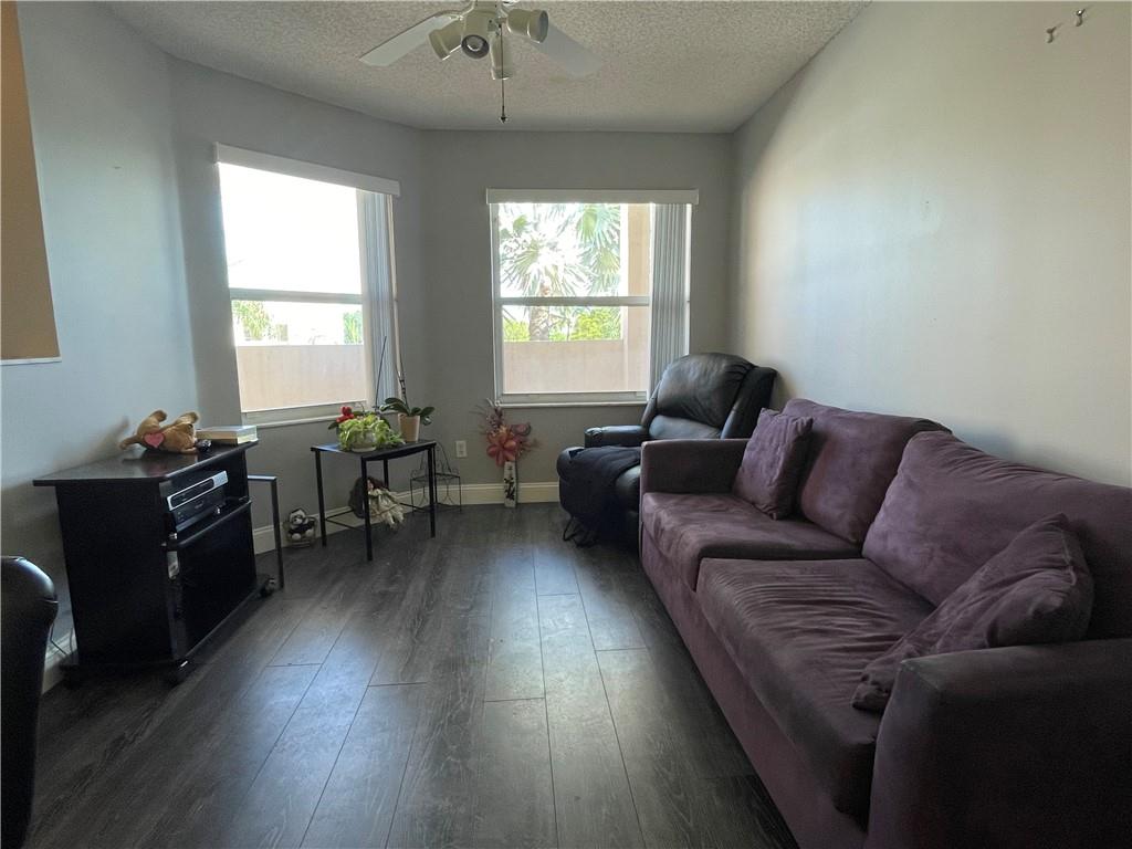 Kings Point - Residential