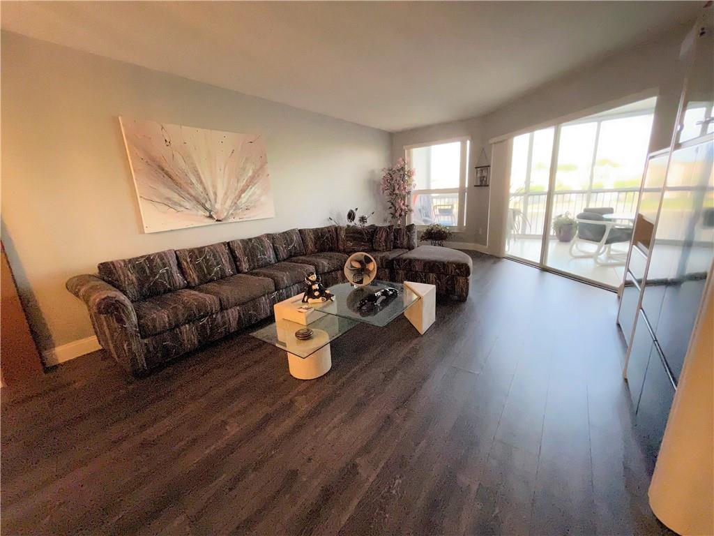 Kings Point - Residential
