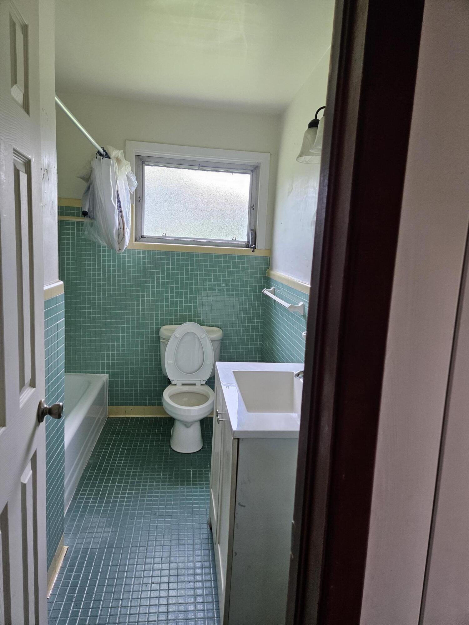 PINEHURST S/D BLK 2 LOTS 4 AND 5 (0.30 AC) (OR 367 - Residential