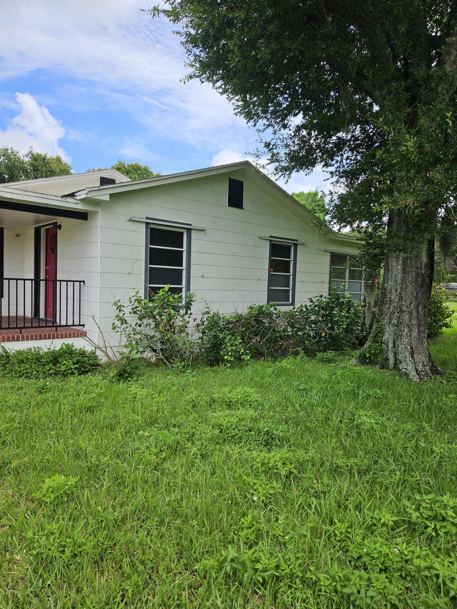 PINEHURST S/D BLK 2 LOTS 4 AND 5 (0.30 AC) (OR 367 - Residential