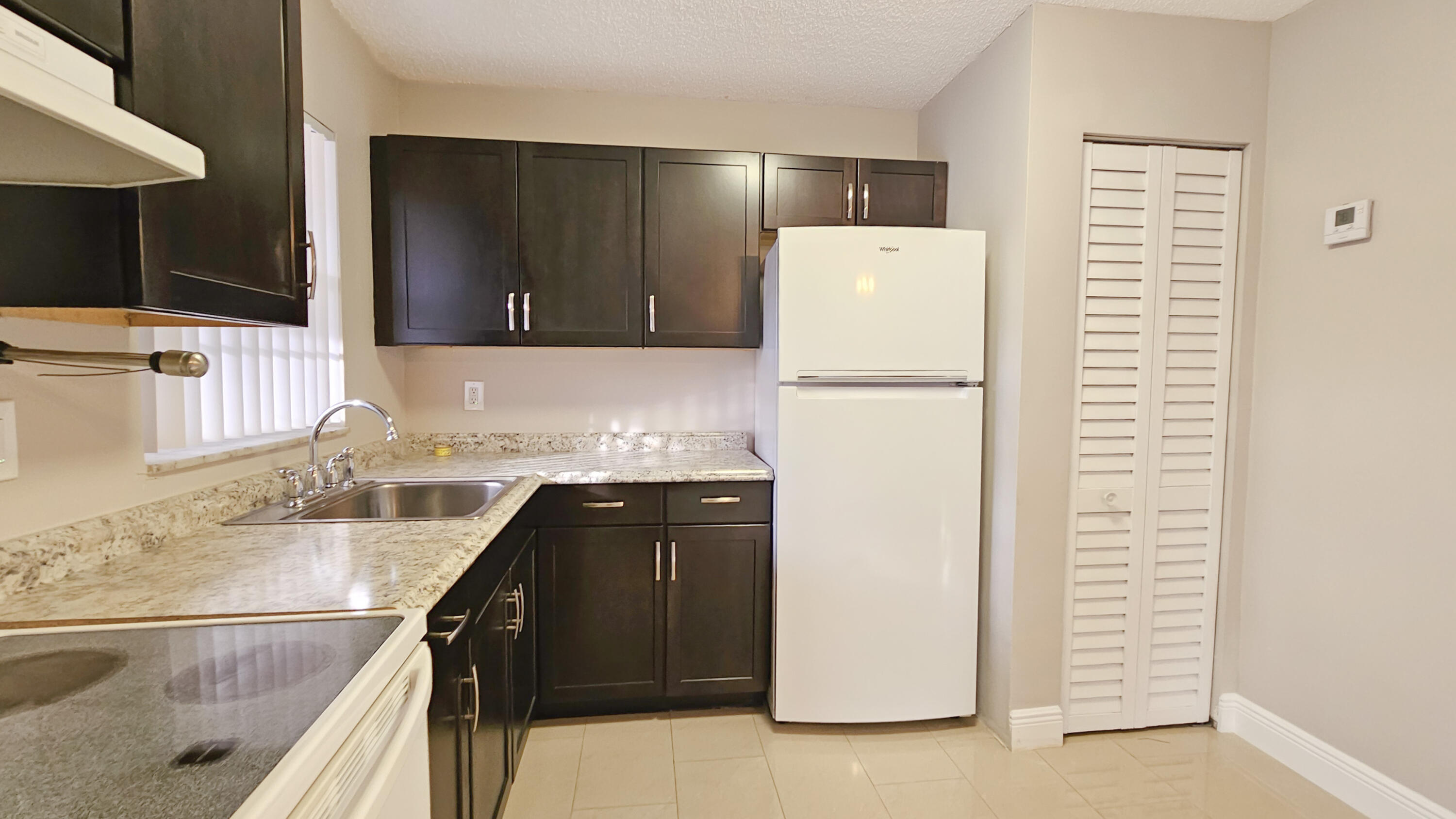 VILLAGE ON THE LAKE CONDO - Residential